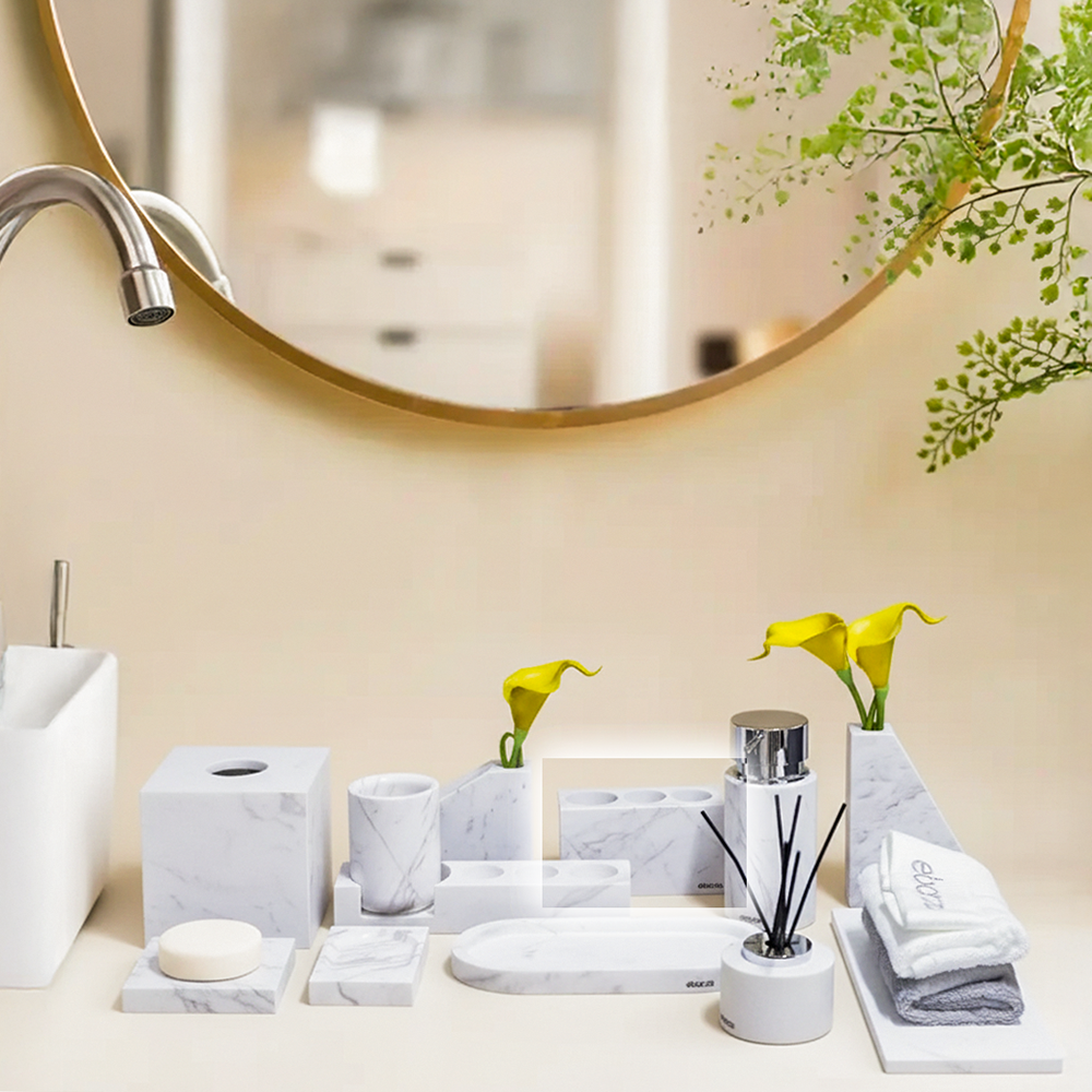 Three Hole Toothbrush Holder THE880 - Bathroom Accessories - ebarza Furniture UAE | Shop Modern Furniture in Abu Dhabi & Dubai - مفروشات ايبازرا في الامارات | تسوق اثاث عصري وديكورات مميزة في دبي وابوظبي