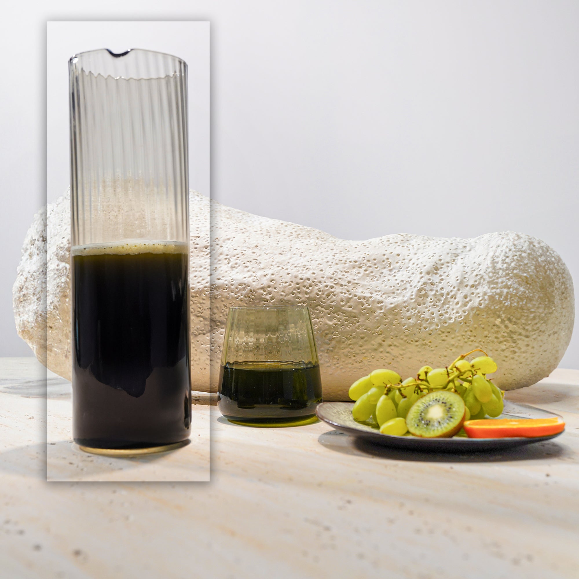 Smoked grey  carafe 1.2L 23F040P2 -  Drinkware - ebarza Furniture UAE | Shop Modern Furniture in Abu Dhabi & Dubai - مفروشات ايبازرا في الامارات | تسوق اثاث عصري وديكورات مميزة في دبي وابوظبي