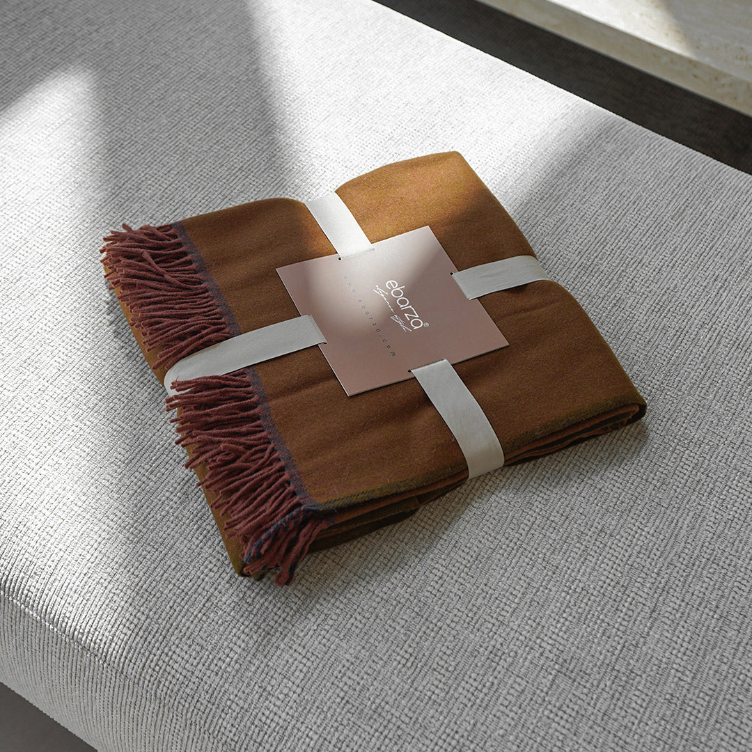 CozyNest Throw Blanket - 260GSM - Blankets - ebarza Furniture UAE | Shop Modern Furniture in Abu Dhabi & Dubai - مفروشات ايبازرا في الامارات | تسوق اثاث عصري وديكورات مميزة في دبي وابوظبي