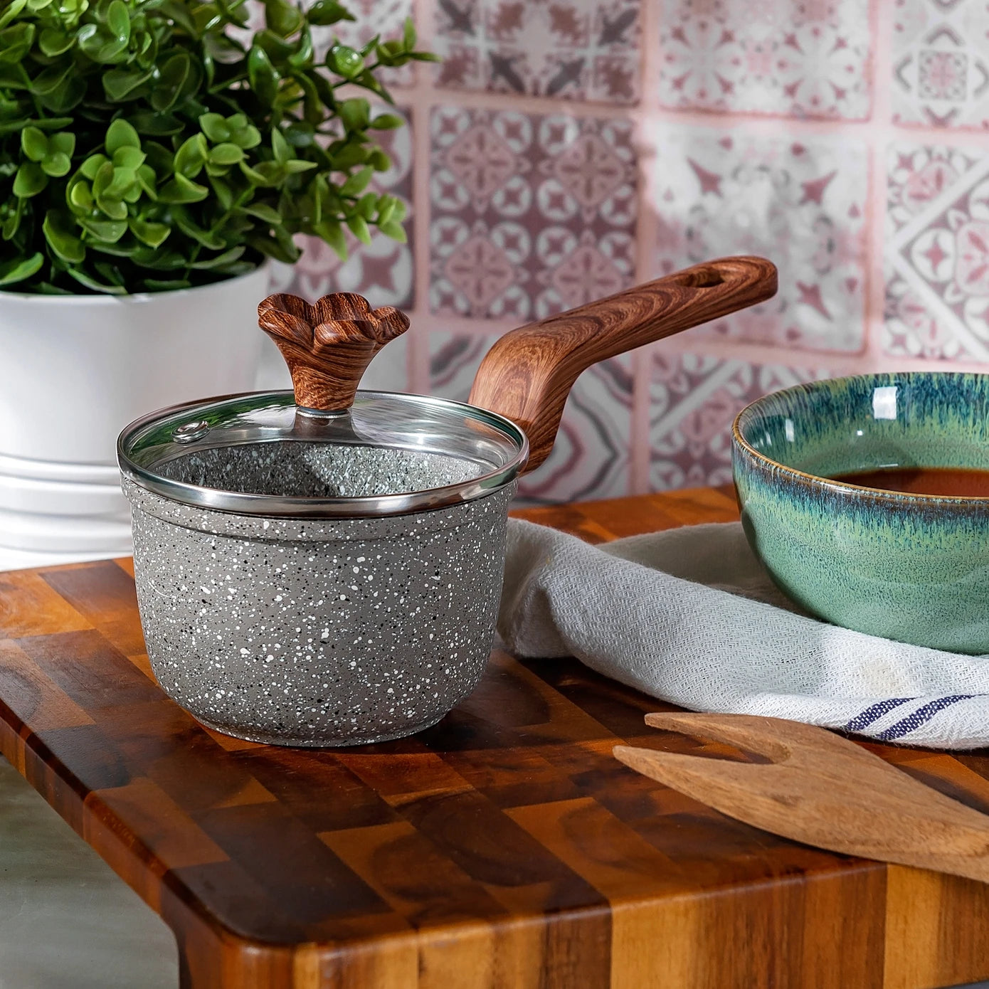 Karaca Dark Silver Biogranite Mini Saucepan 10 cm 153.03.08.0086 -  Cookware Sets - ebarza Furniture UAE | Shop Modern Furniture in Abu Dhabi & Dubai - مفروشات ايبازرا في الامارات | تسوق اثاث عصري وديكورات مميزة في دبي وابوظبي