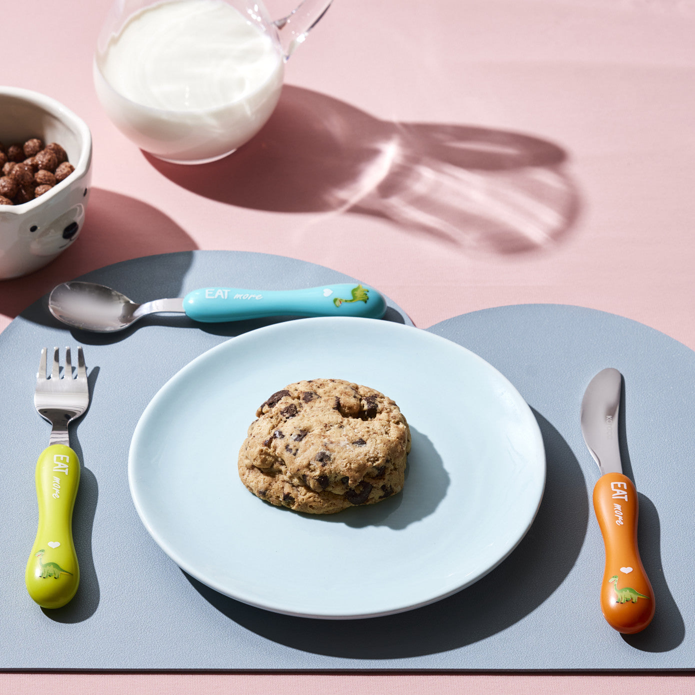 Karaca Dinosaur 3 Piece Children's Cutlery Set 153.03.08.2577 - Cutlery Sets - ebarza Furniture UAE | Shop Modern Furniture in Abu Dhabi & Dubai - مفروشات ايبازرا في الامارات | تسوق اثاث عصري وديكورات مميزة في دبي وابوظبي