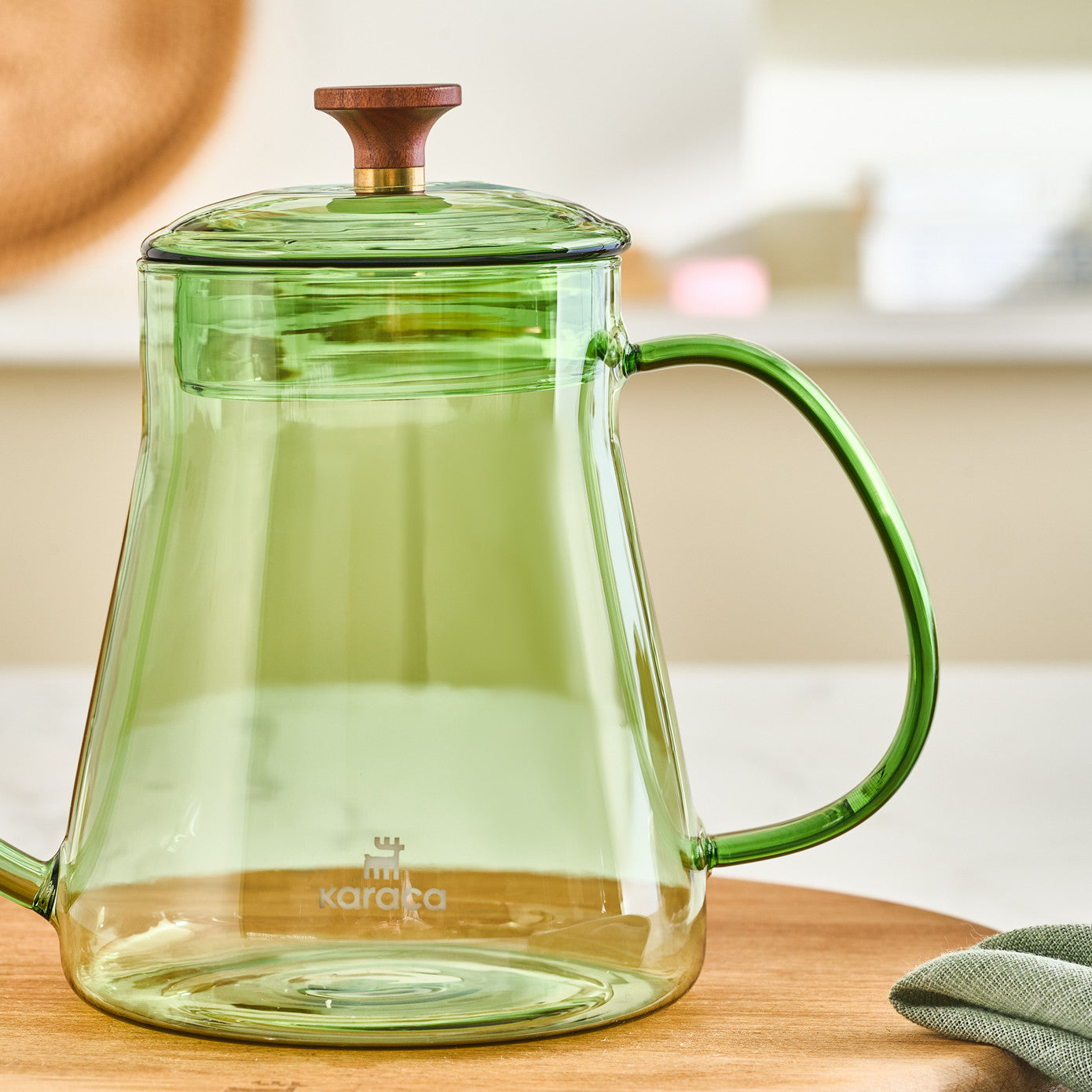 Karaca Martina Borosilicate Glass Coffee Kettle Green 600 ml 153.03.08.4870 - Coffee and Tea Pots - ebarza Furniture UAE | Shop Modern Furniture in Abu Dhabi & Dubai - مفروشات ايبازرا في الامارات | تسوق اثاث عصري وديكورات مميزة في دبي وابوظبي