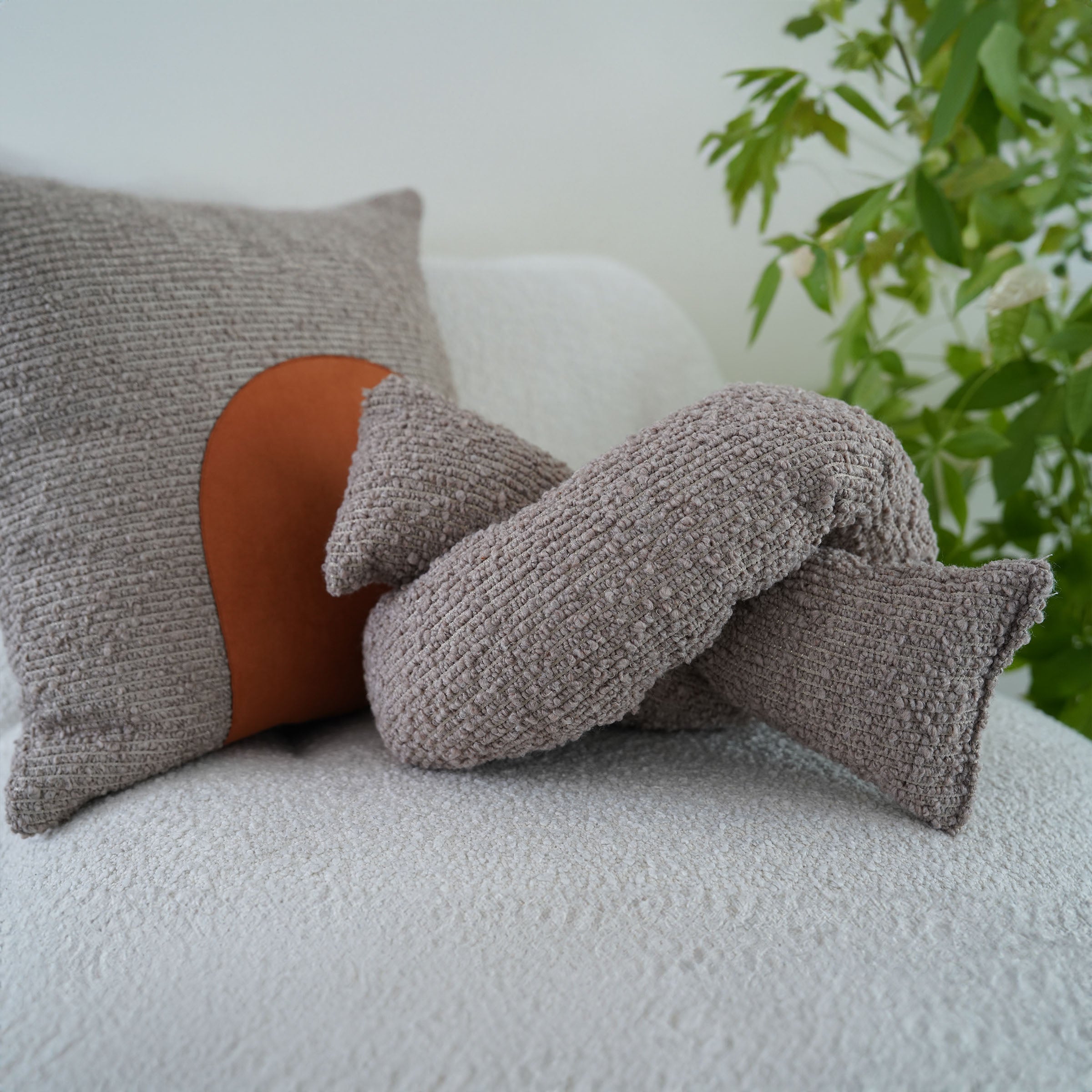 15x135Cm Schreyer Special Shaped Cushion (With filling) ECC124 - Cushions - ebarza Furniture UAE | Shop Modern Furniture in Abu Dhabi & Dubai - مفروشات ايبازرا في الامارات | تسوق اثاث عصري وديكورات مميزة في دبي وابوظبي