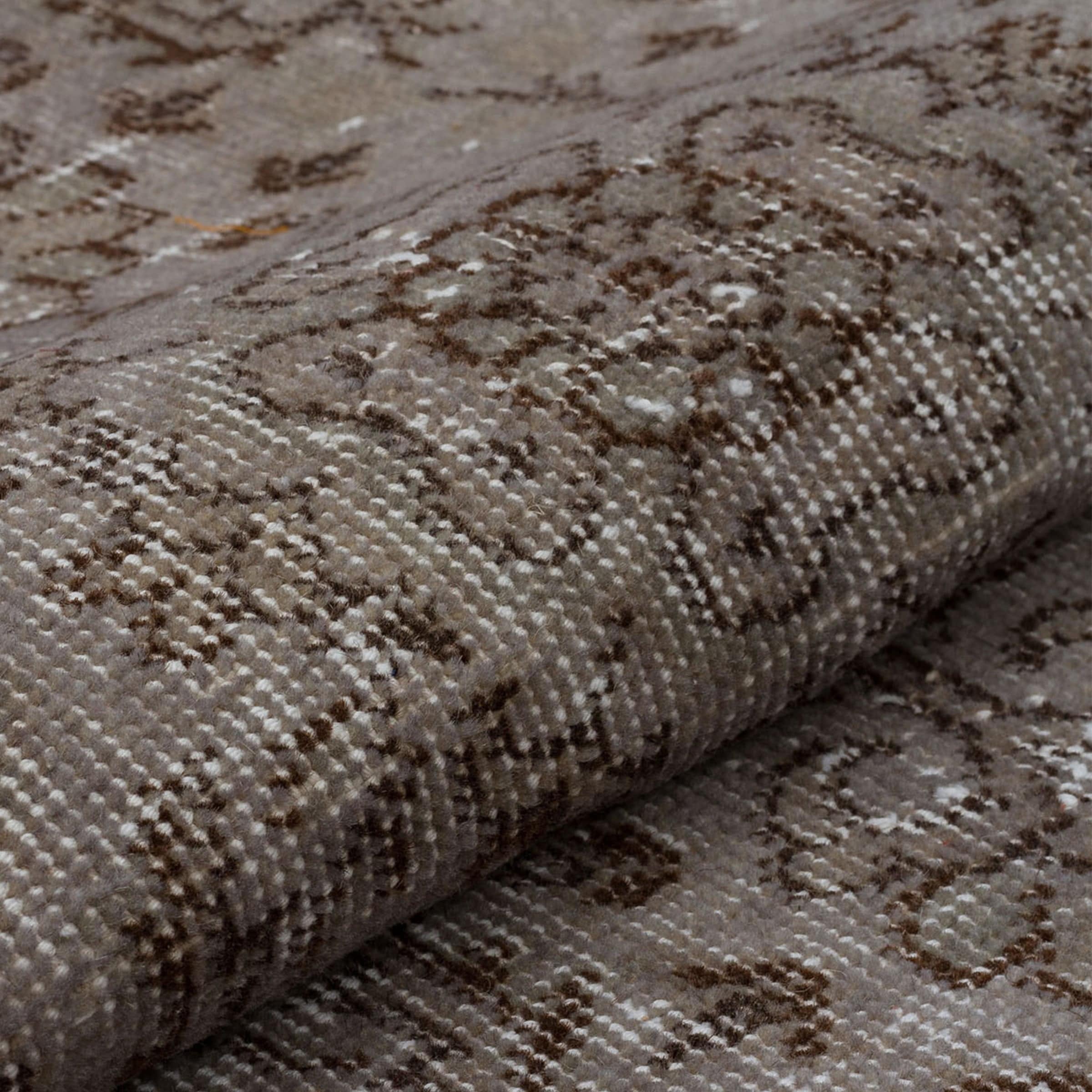 166 X 247 Anatolian Hand  Knotted Carpet Vintage Style 7295 -  Rugs - ebarza Furniture UAE | Shop Modern Furniture in Abu Dhabi & Dubai - مفروشات ايبازرا في الامارات | تسوق اثاث عصري وديكورات مميزة في دبي وابوظبي