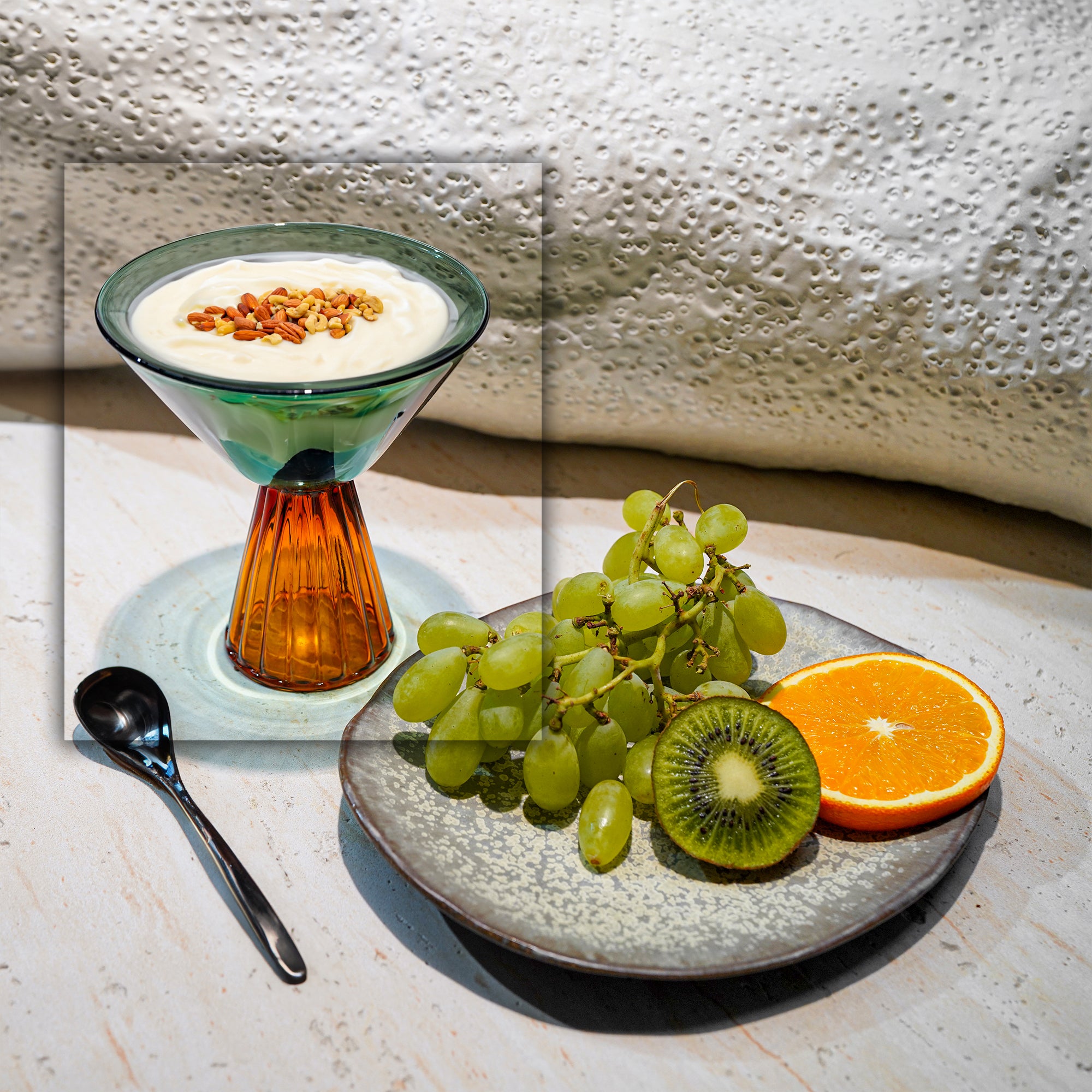 Two Tone Cocktail Glass 150ml 23773D -  Drinkware - ebarza Furniture UAE | Shop Modern Furniture in Abu Dhabi & Dubai - مفروشات ايبازرا في الامارات | تسوق اثاث عصري وديكورات مميزة في دبي وابوظبي