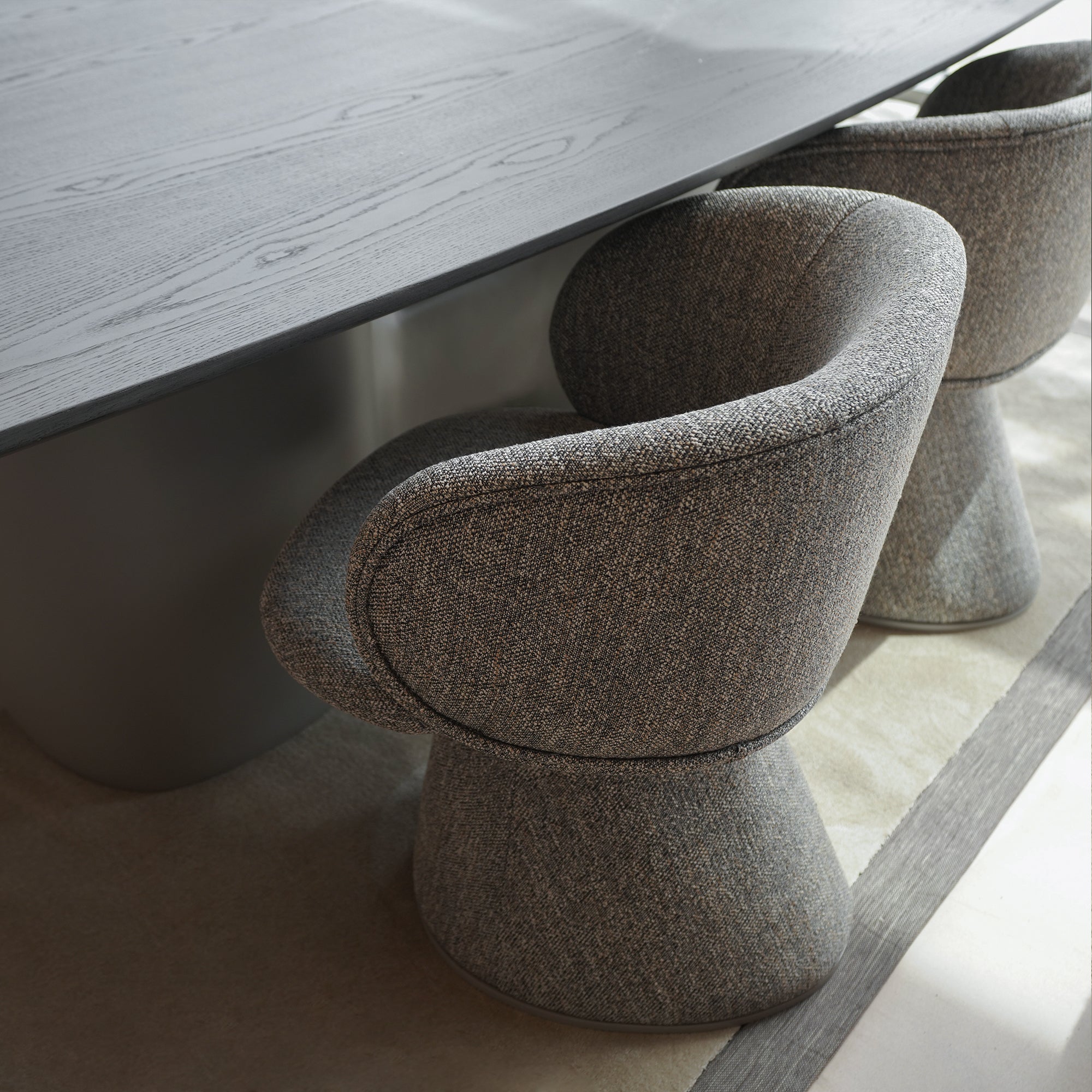 MOON Swivel Dining Chair OW 405-12/Swivel - Chairs - ebarza Furniture UAE | Shop Modern Furniture in Abu Dhabi & Dubai - مفروشات ايبازرا في الامارات | تسوق اثاث عصري وديكورات مميزة في دبي وابوظبي