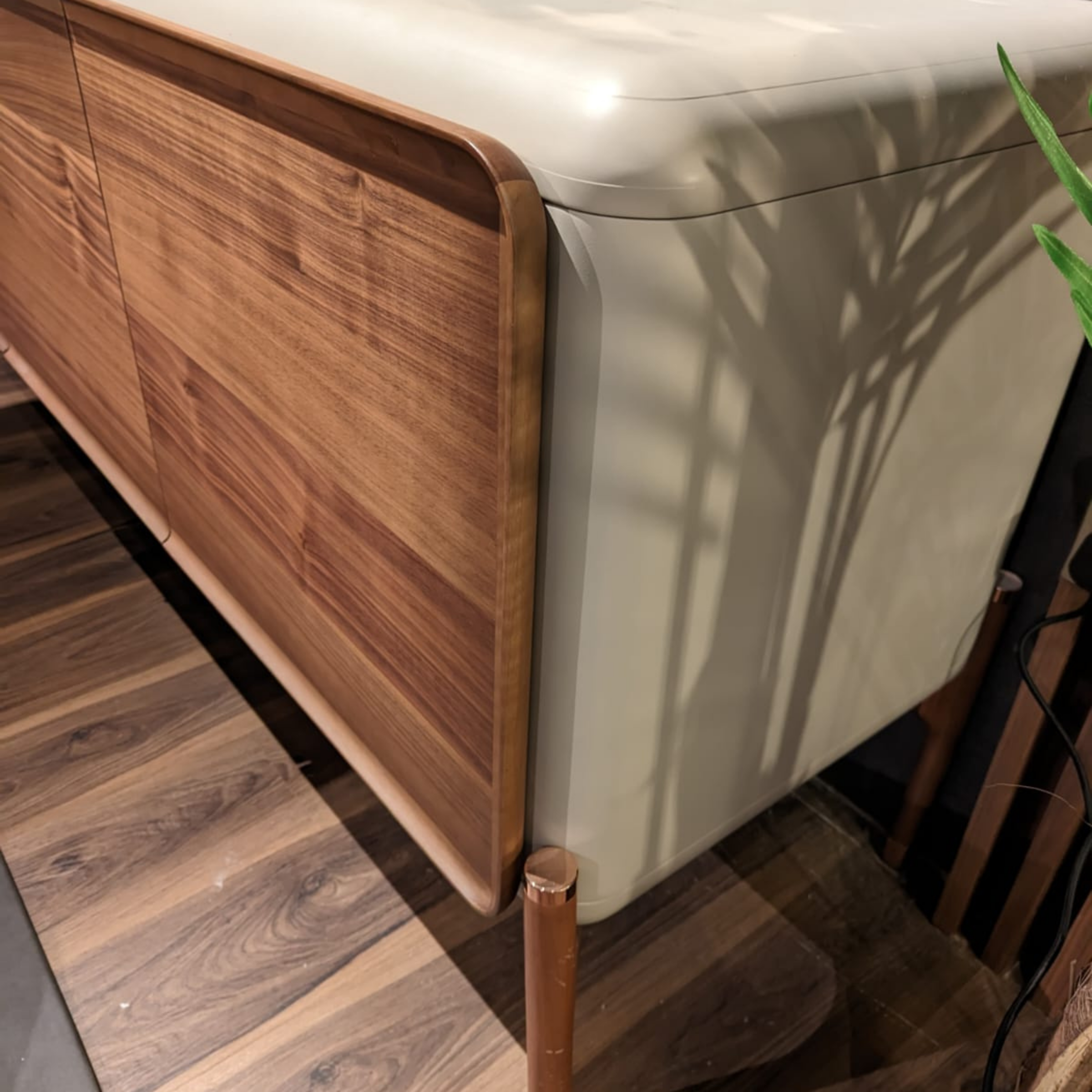 Display Item - Diamond Side-board Diamond0011YAS - DISPLAY ITEM - ebarza Furniture UAE | Shop Modern Furniture in Abu Dhabi & Dubai - مفروشات ايبازرا في الامارات | تسوق اثاث عصري وديكورات مميزة في دبي وابوظبي