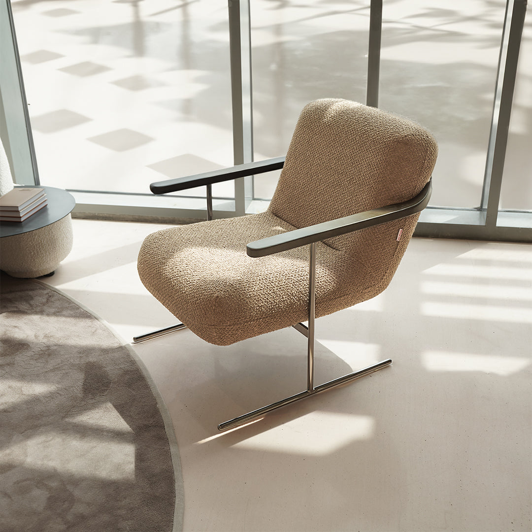 ORCA ARM/LOUNGE CHAIR MES-ARMCHAIR002 - Armchairs - ebarza Furniture UAE | Shop Modern Furniture in Abu Dhabi & Dubai - مفروشات ايبازرا في الامارات | تسوق اثاث عصري وديكورات مميزة في دبي وابوظبي
