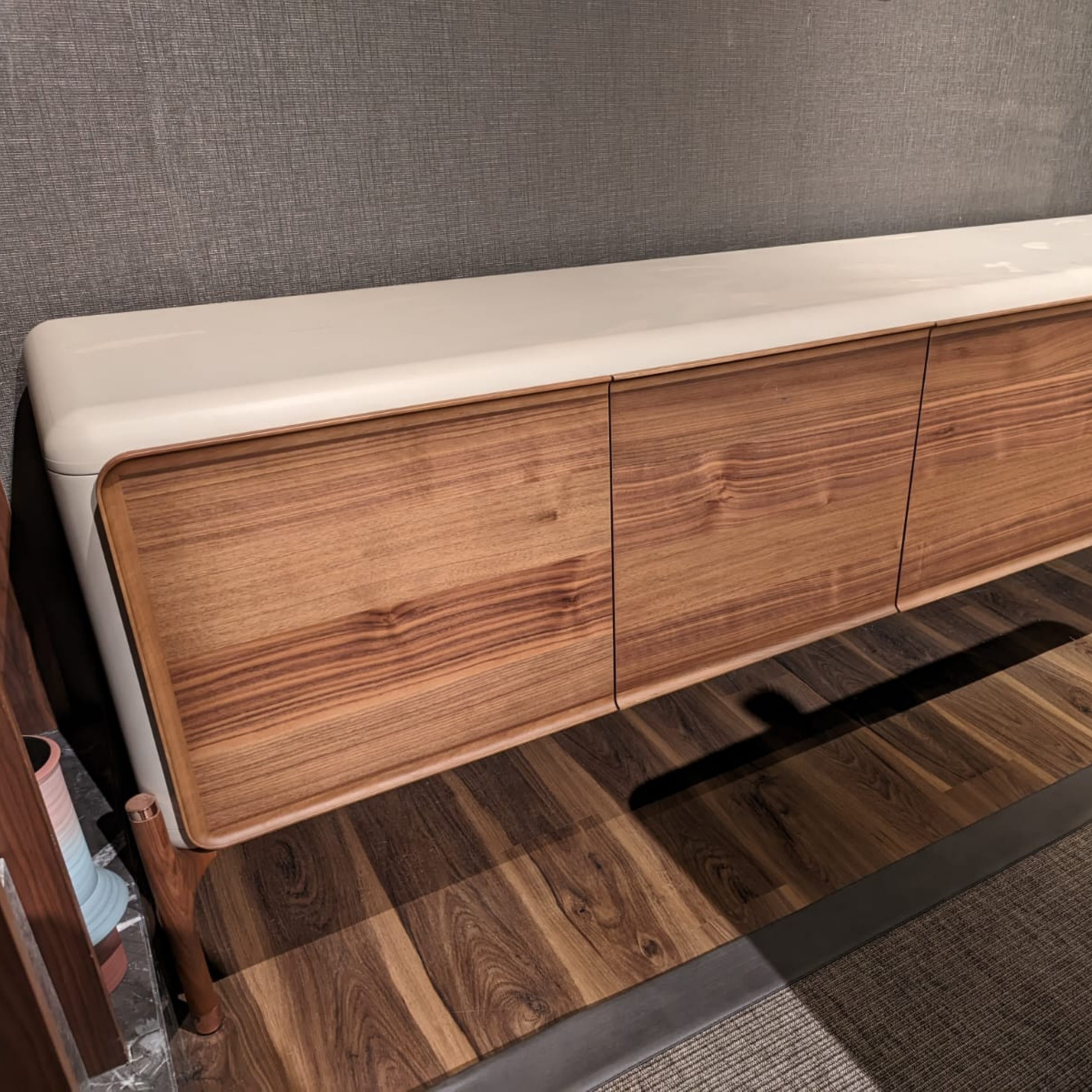 Display Item - Diamond Side-board Diamond0011YAS - DISPLAY ITEM - ebarza Furniture UAE | Shop Modern Furniture in Abu Dhabi & Dubai - مفروشات ايبازرا في الامارات | تسوق اثاث عصري وديكورات مميزة في دبي وابوظبي
