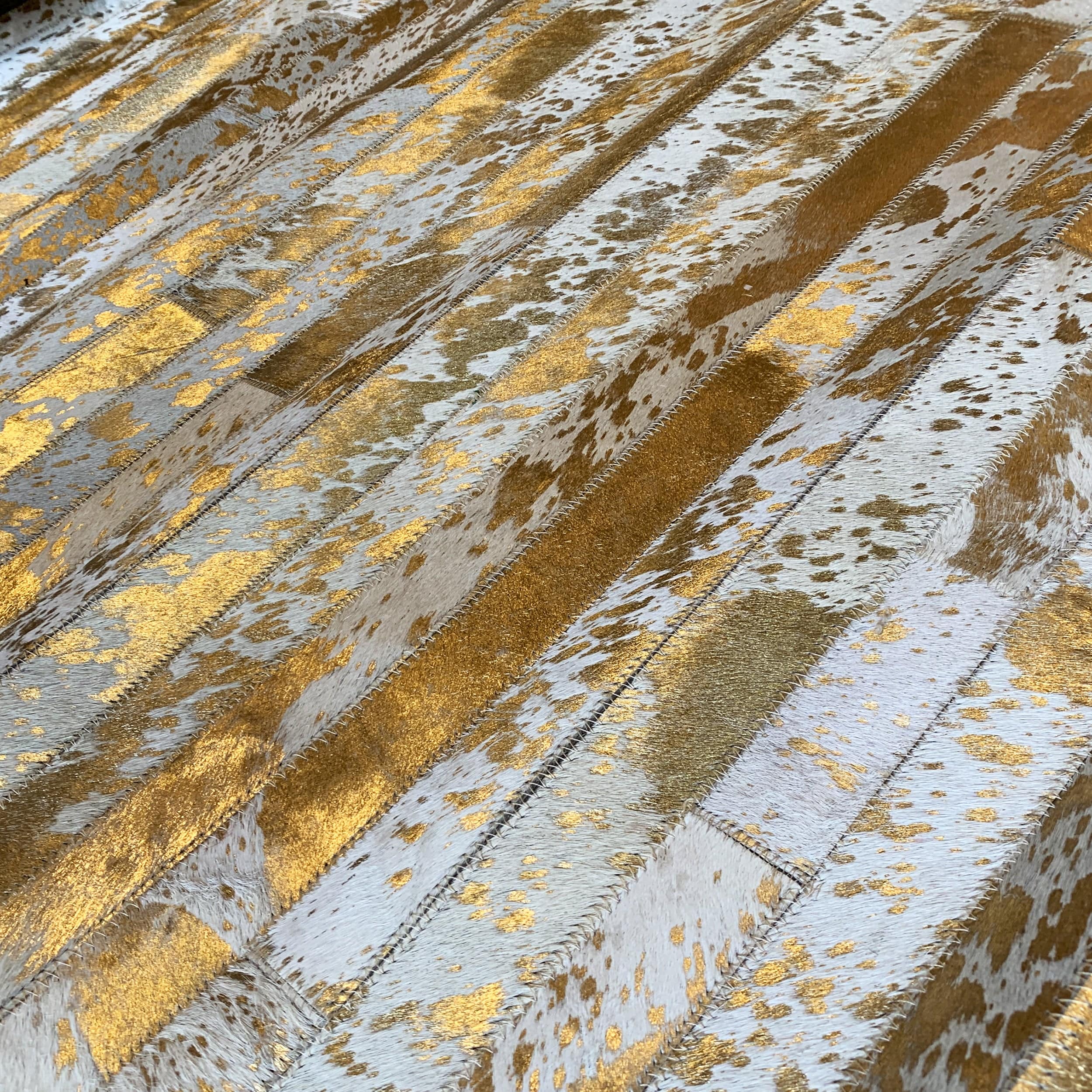 230X160 Cm Handmade Rug Metalichidesubway-G-L - Rugs - ebarza Furniture UAE | Shop Modern Furniture in Abu Dhabi & Dubai - مفروشات ايبازرا في الامارات | تسوق اثاث عصري وديكورات مميزة في دبي وابوظبي