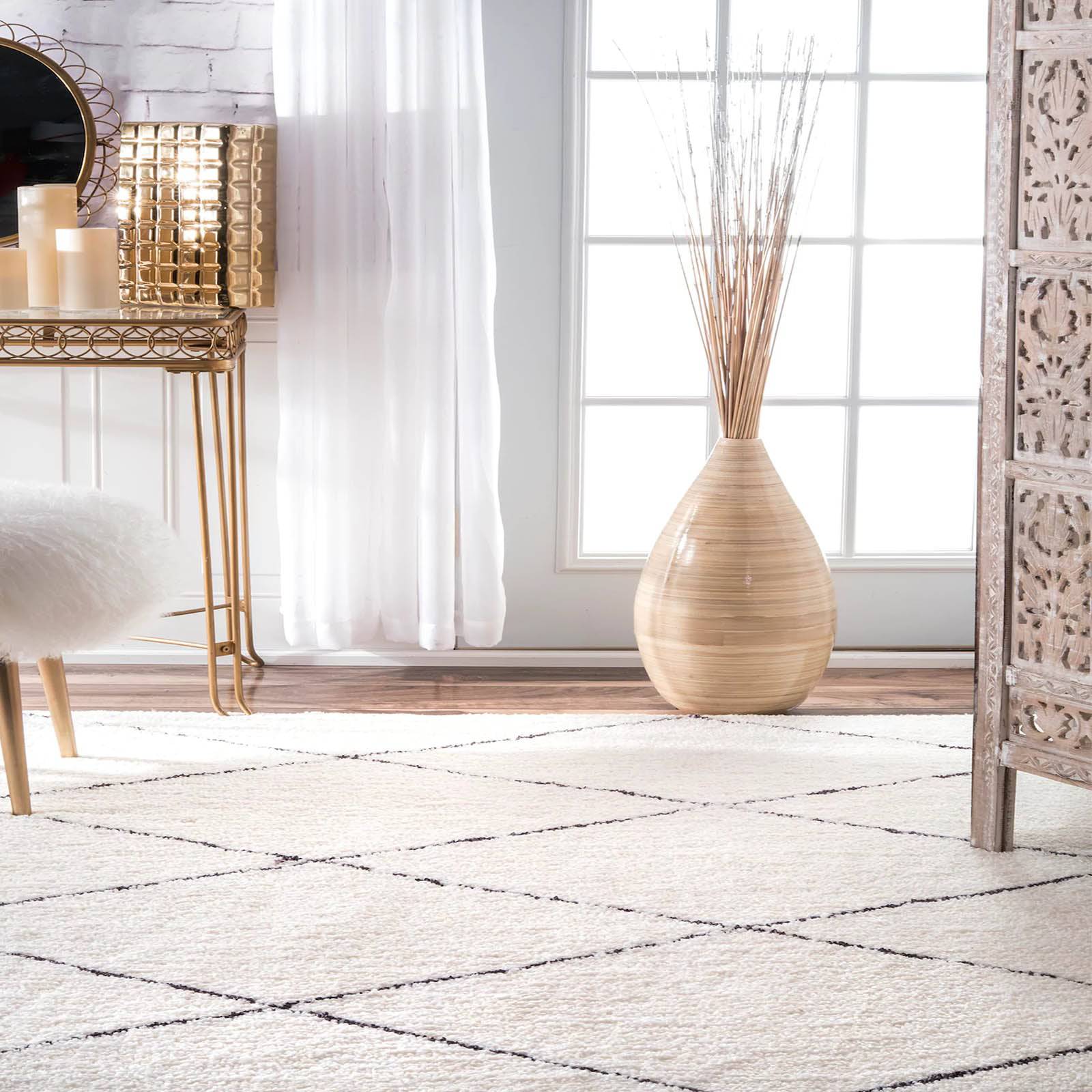 230X160 Cm Morocco Handmade Wool Rug Jh-20007-L - Rugs - ebarza Furniture UAE | Shop Modern Furniture in Abu Dhabi & Dubai - مفروشات ايبازرا في الامارات | تسوق اثاث عصري وديكورات مميزة في دبي وابوظبي