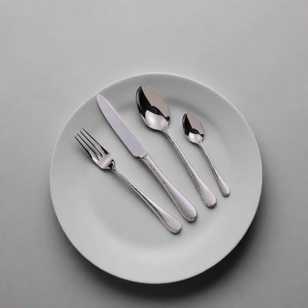 24 Pieces Refine Cutlery Set 9005 - Cutlery Sets - ebarza Furniture UAE | Shop Modern Furniture in Abu Dhabi & Dubai - مفروشات ايبازرا في الامارات | تسوق اثاث عصري وديكورات مميزة في دبي وابوظبي