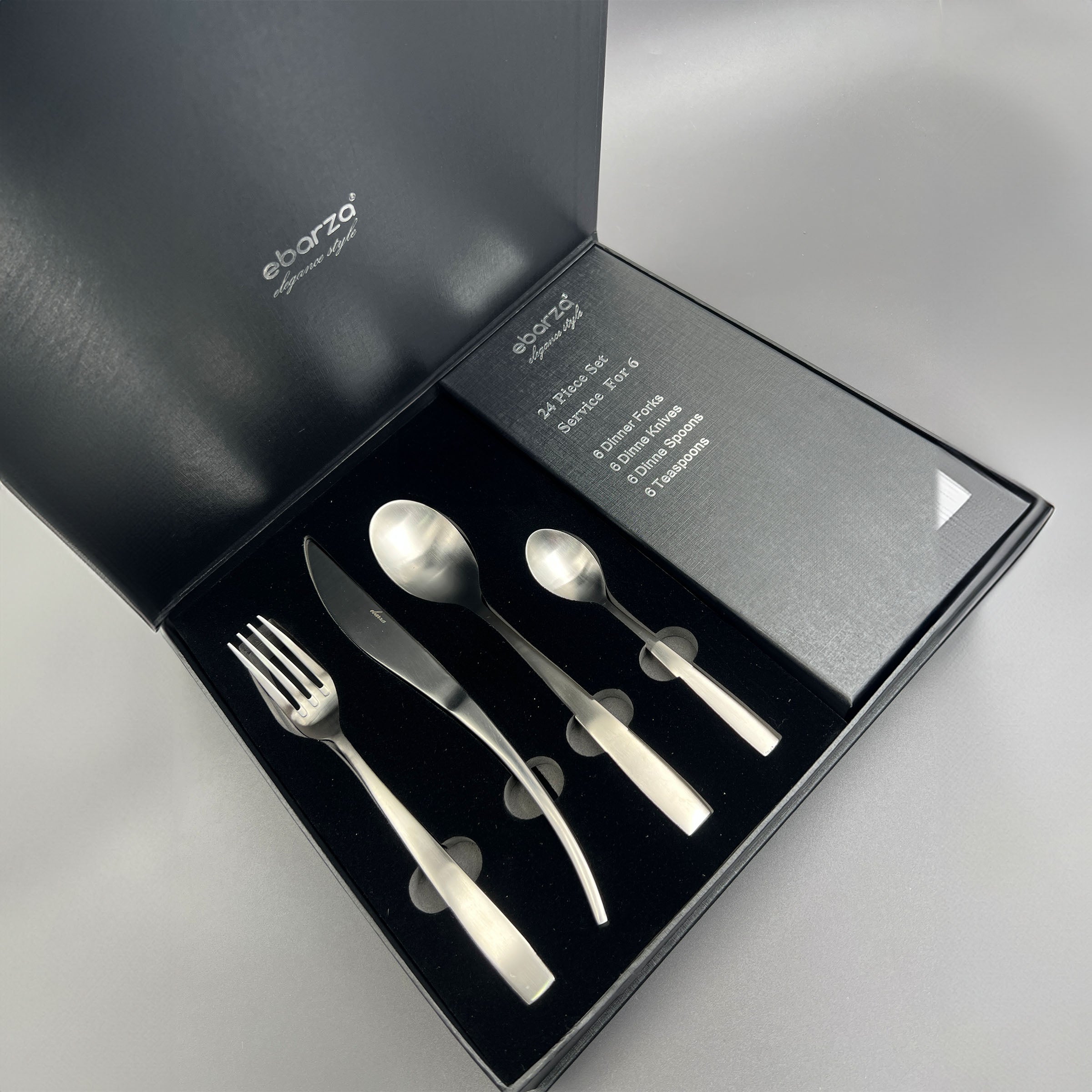 Metro Chic set of 24 pcs Matte Silver Cutlery Set 6362 - Cutlery Sets - ebarza Furniture UAE | Shop Modern Furniture in Abu Dhabi & Dubai - مفروشات ايبازرا في الامارات | تسوق اثاث عصري وديكورات مميزة في دبي وابوظبي