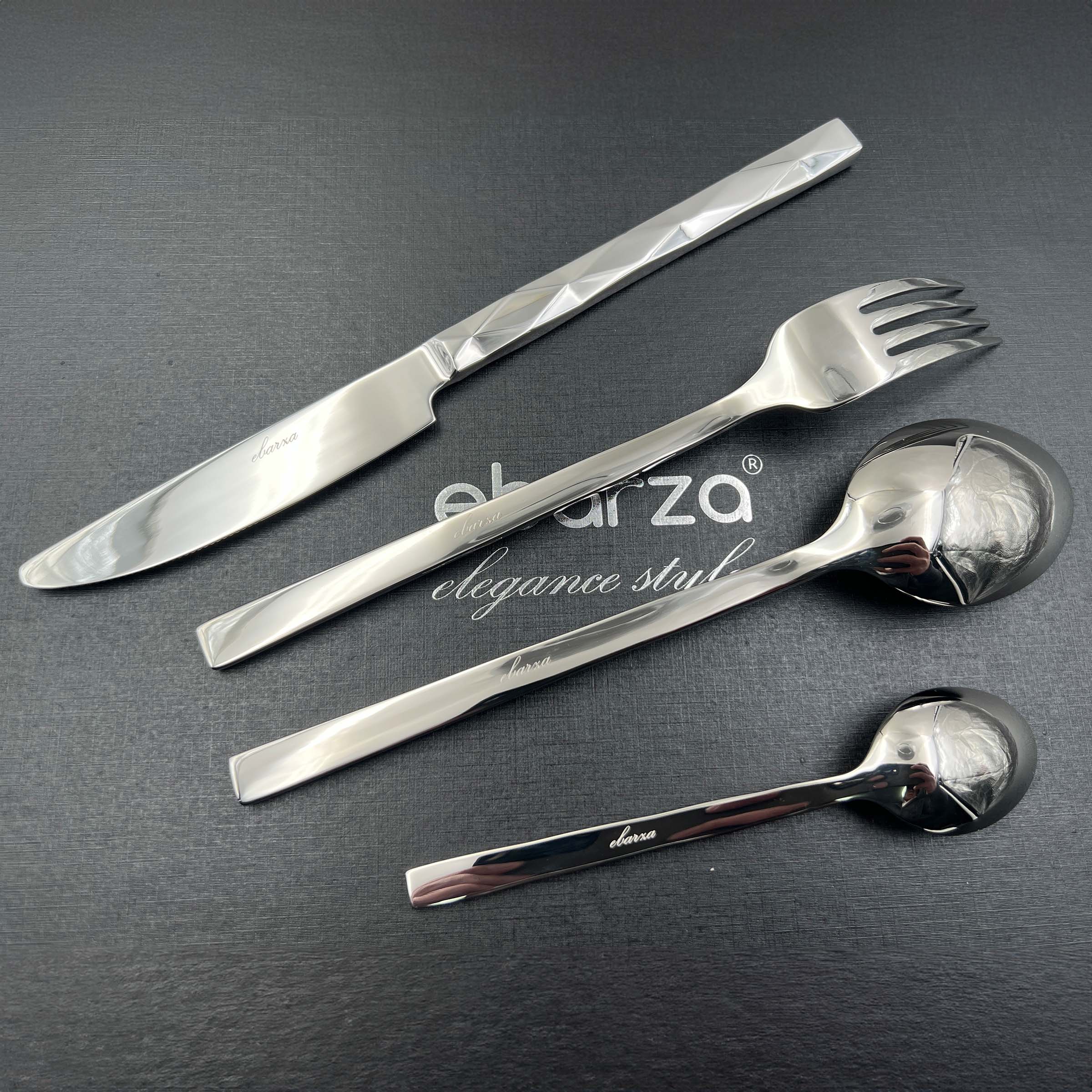 Silhouette Set of 24 pcs Mirror Silver Cutlery Set 6823 - Cutlery Sets - ebarza Furniture UAE | Shop Modern Furniture in Abu Dhabi & Dubai - مفروشات ايبازرا في الامارات | تسوق اثاث عصري وديكورات مميزة في دبي وابوظبي