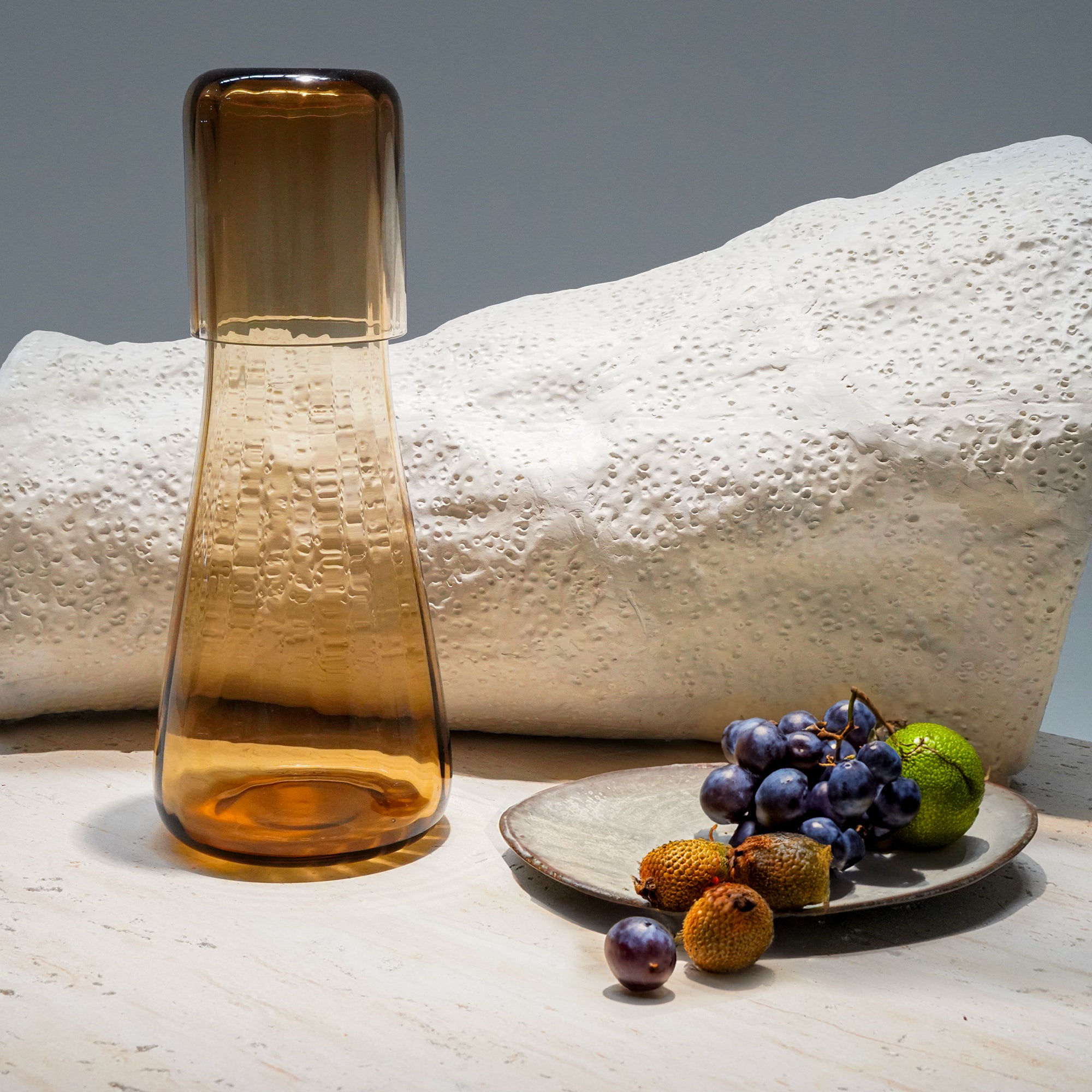Amber Carafe & Tumbler 1.2L & 150ml 23F040P1 -  Drinkware - ebarza Furniture UAE | Shop Modern Furniture in Abu Dhabi & Dubai - مفروشات ايبازرا في الامارات | تسوق اثاث عصري وديكورات مميزة في دبي وابوظبي