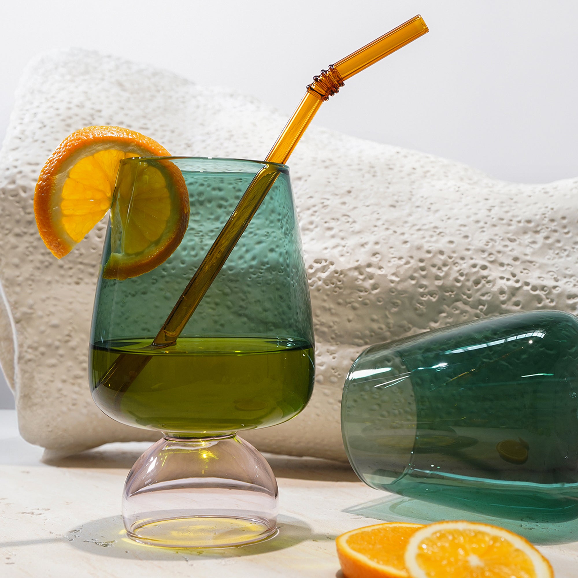 Solid amber straw 231173B -  Drinkware - ebarza Furniture UAE | Shop Modern Furniture in Abu Dhabi & Dubai - مفروشات ايبازرا في الامارات | تسوق اثاث عصري وديكورات مميزة في دبي وابوظبي