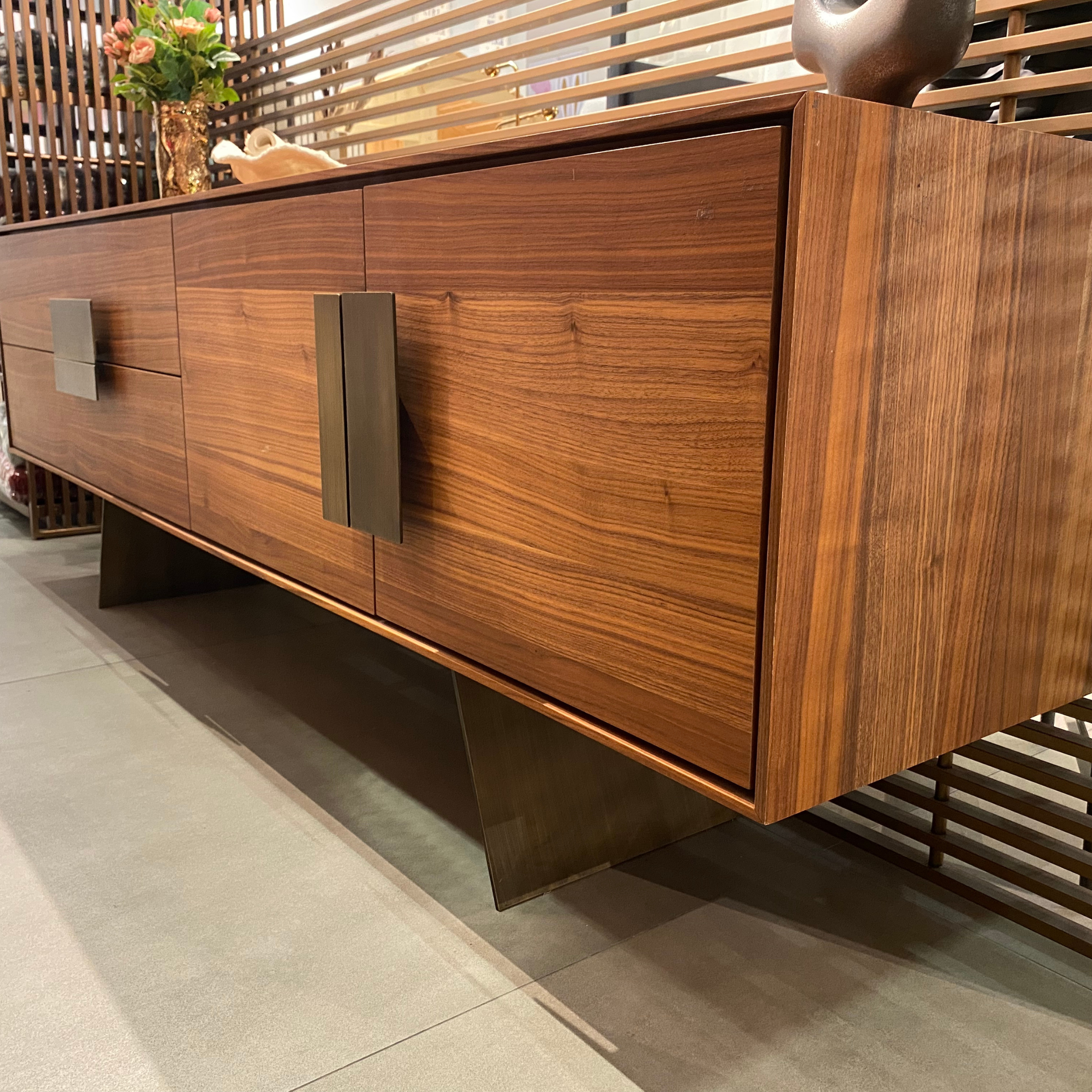 Display Item - Next Side-Board Next002 Nakheel - DISPLAY ITEM - ebarza Furniture UAE | Shop Modern Furniture in Abu Dhabi & Dubai - مفروشات ايبازرا في الامارات | تسوق اثاث عصري وديكورات مميزة في دبي وابوظبي