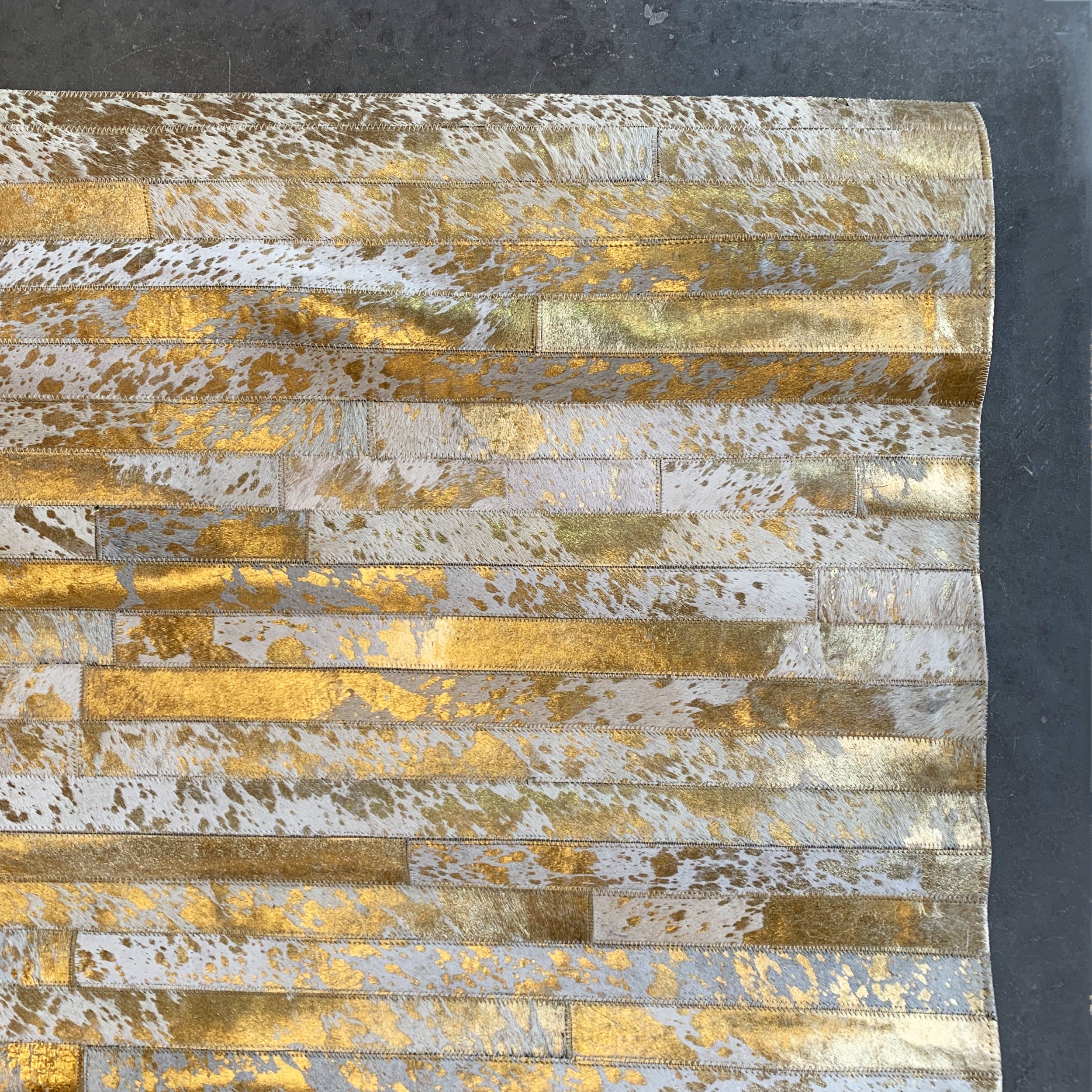 300X200 Cm Handmade Rug Metalichidesubway-G-Xl - Rugs - ebarza Furniture UAE | Shop Modern Furniture in Abu Dhabi & Dubai - مفروشات ايبازرا في الامارات | تسوق اثاث عصري وديكورات مميزة في دبي وابوظبي