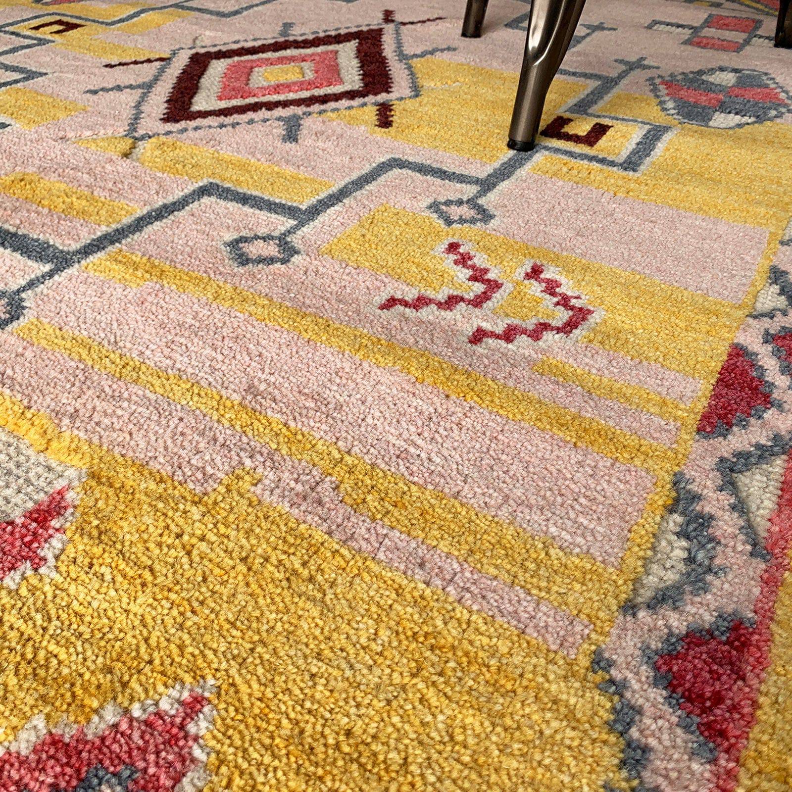 300X200 Cm Moroccan Style Handmade Rug Jh-2708-Xl -  Rugs - ebarza Furniture UAE | Shop Modern Furniture in Abu Dhabi & Dubai - مفروشات ايبازرا في الامارات | تسوق اثاث عصري وديكورات مميزة في دبي وابوظبي