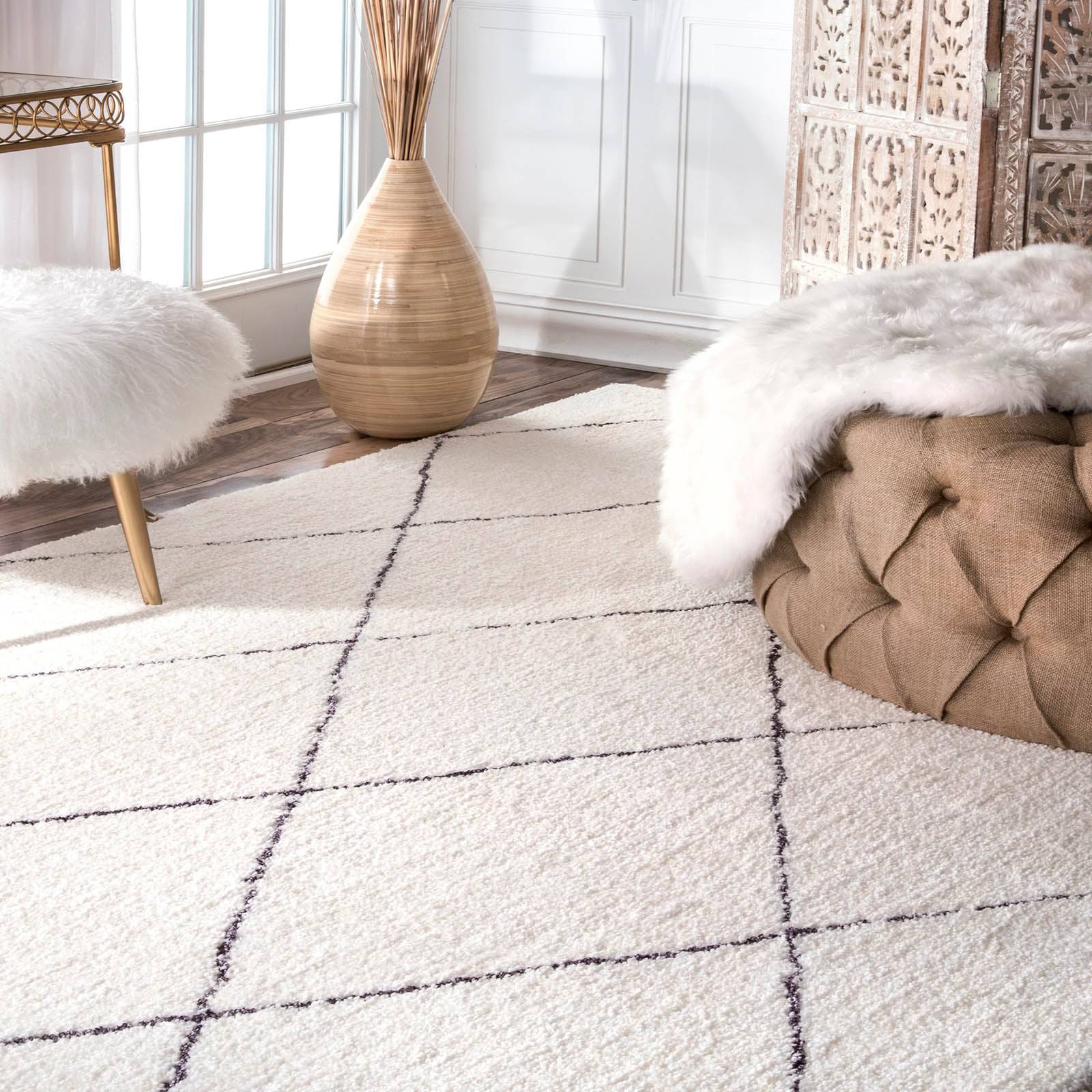 300X200 Cm Morocco Handmade Wool Rug Jh-20007-Xl - Rugs - ebarza Furniture UAE | Shop Modern Furniture in Abu Dhabi & Dubai - مفروشات ايبازرا في الامارات | تسوق اثاث عصري وديكورات مميزة في دبي وابوظبي
