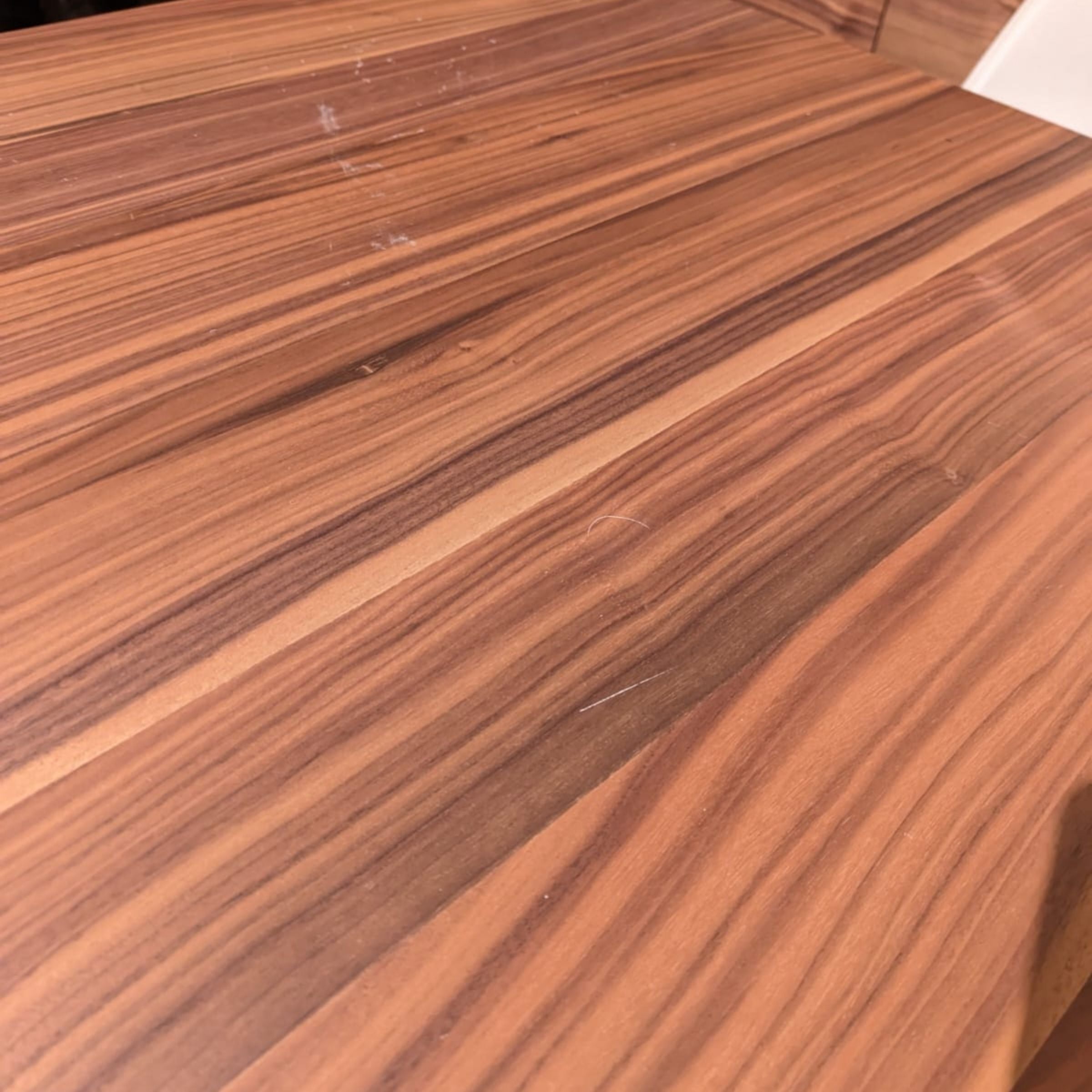 Display Item - Diamond Dining Table Diamondtable1YAS -  Dining Tables - ebarza Furniture UAE | Shop Modern Furniture in Abu Dhabi & Dubai - مفروشات ايبازرا في الامارات | تسوق اثاث عصري وديكورات مميزة في دبي وابوظبي