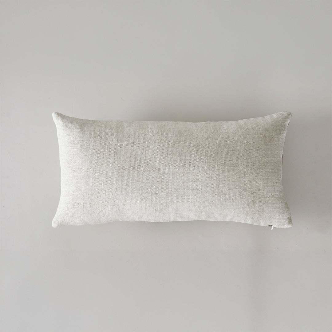 30x60cm SKJJ Gerda Jacquard Cushion ECC153 - Cushions - ebarza Furniture UAE | Shop Modern Furniture in Abu Dhabi & Dubai - مفروشات ايبازرا في الامارات | تسوق اثاث عصري وديكورات مميزة في دبي وابوظبي