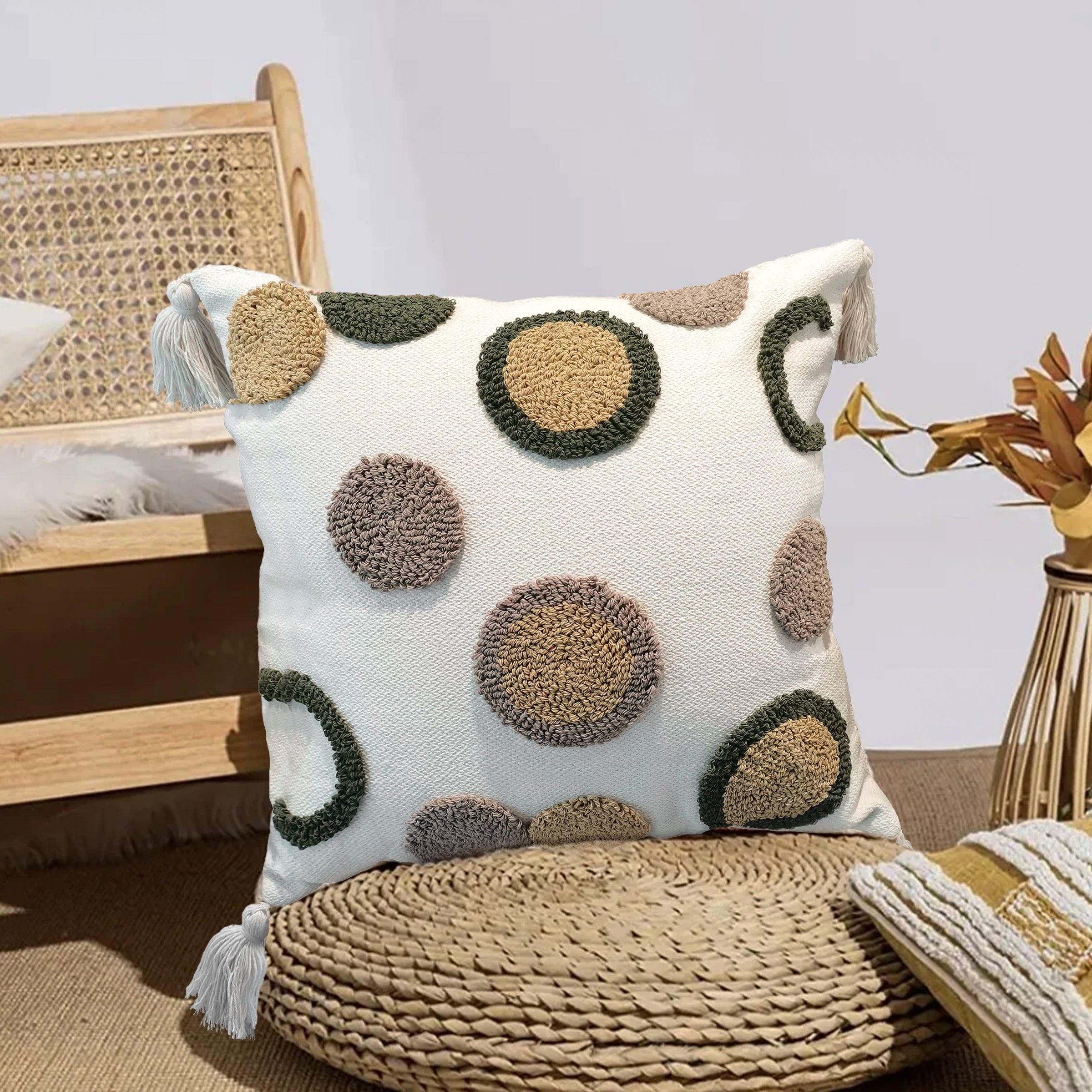 45x45 cm Dot Tufted Cotton Cushion KD2390 -Green&white - Cushions - ebarza Furniture UAE | Shop Modern Furniture in Abu Dhabi & Dubai - مفروشات ايبازرا في الامارات | تسوق اثاث عصري وديكورات مميزة في دبي وابوظبي