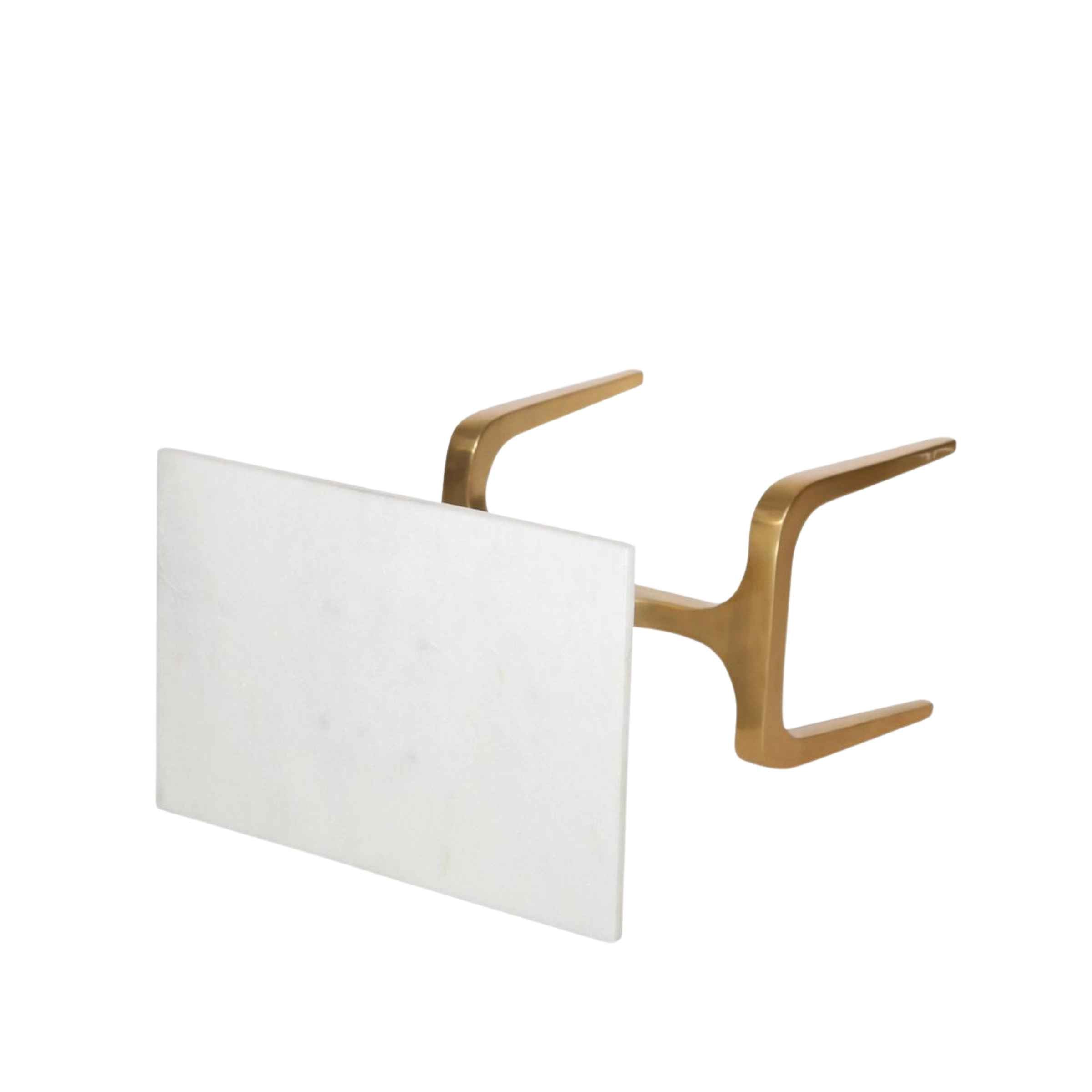 As Is - 4-Legged Accent Table 55 Cm With Top White Marble - Gold 14845-01 -  DISPLAY ITEM - ebarza Furniture UAE | Shop Modern Furniture in Abu Dhabi & Dubai - مفروشات ايبازرا في الامارات | تسوق اثاث عصري وديكورات مميزة في دبي وابوظبي