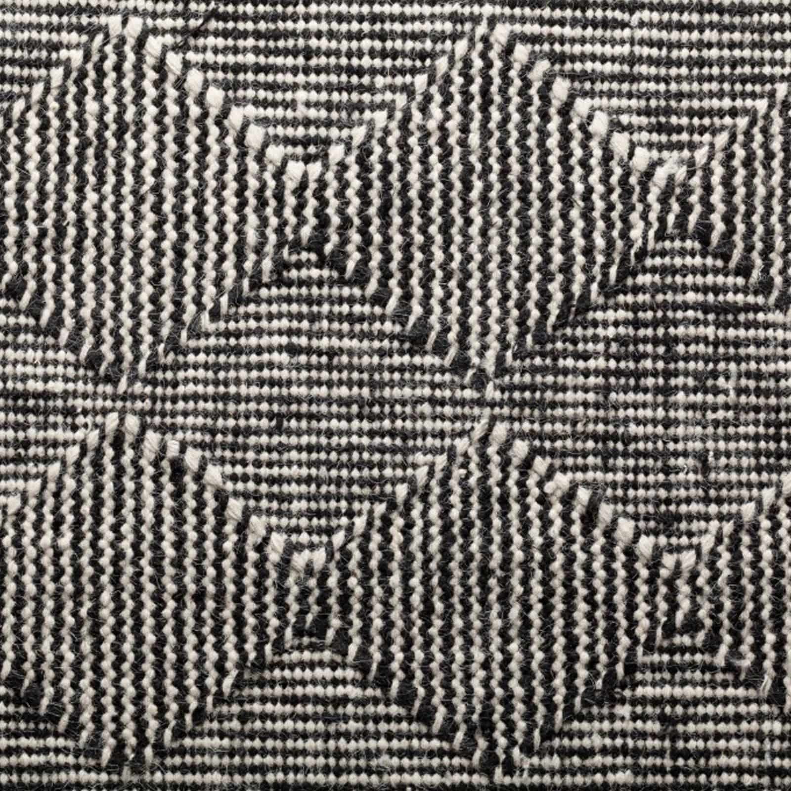 450X300 Cm Calvin Handmade Wool Rug Calvin-Cv-04-Raven-Grande - Rugs - ebarza Furniture UAE | Shop Modern Furniture in Abu Dhabi & Dubai - مفروشات ايبازرا في الامارات | تسوق اثاث عصري وديكورات مميزة في دبي وابوظبي