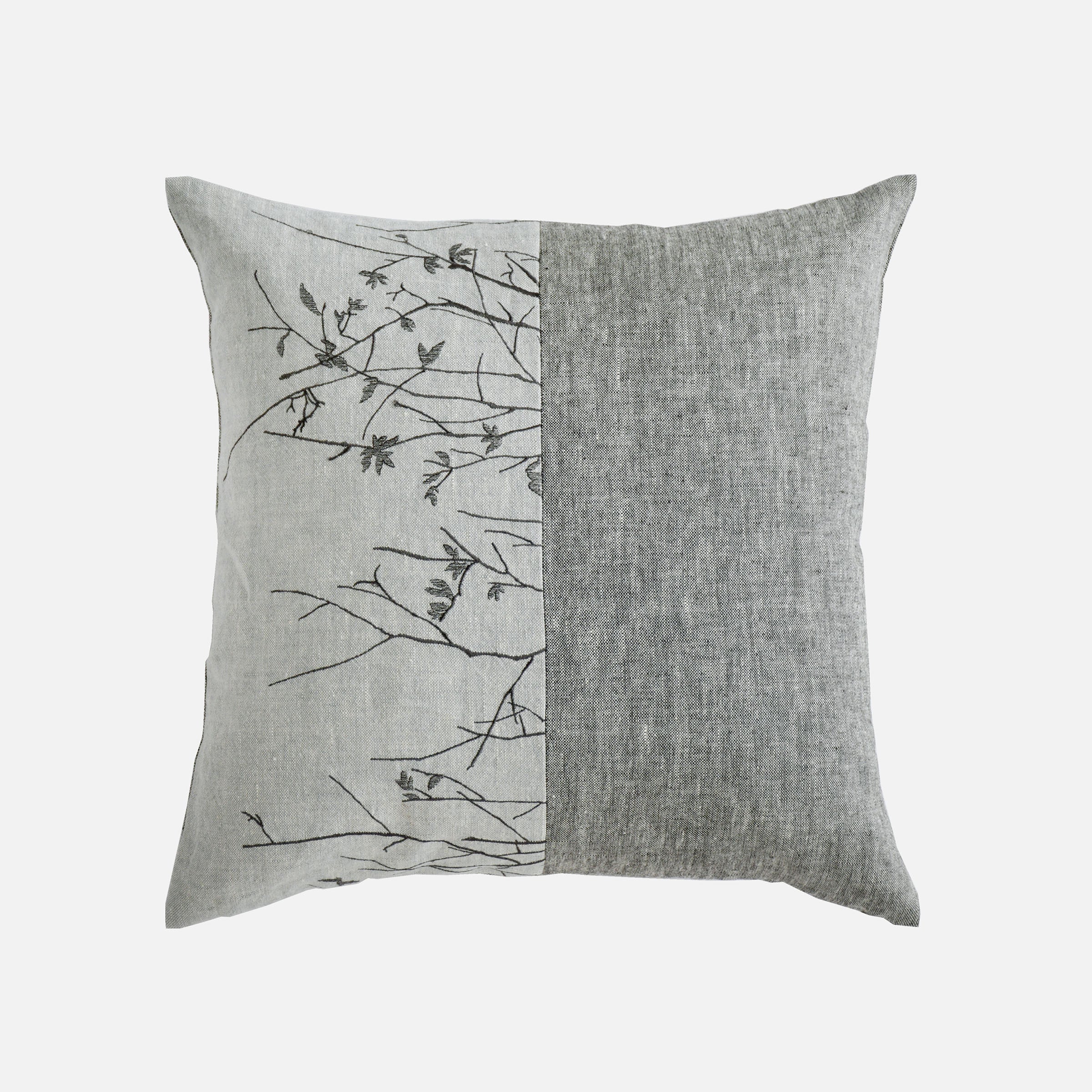 45*45 Yaji embroidery cushion - ECC089 -  Cushions - ebarza Furniture UAE | Shop Modern Furniture in Abu Dhabi & Dubai - مفروشات ايبازرا في الامارات | تسوق اثاث عصري وديكورات مميزة في دبي وابوظبي