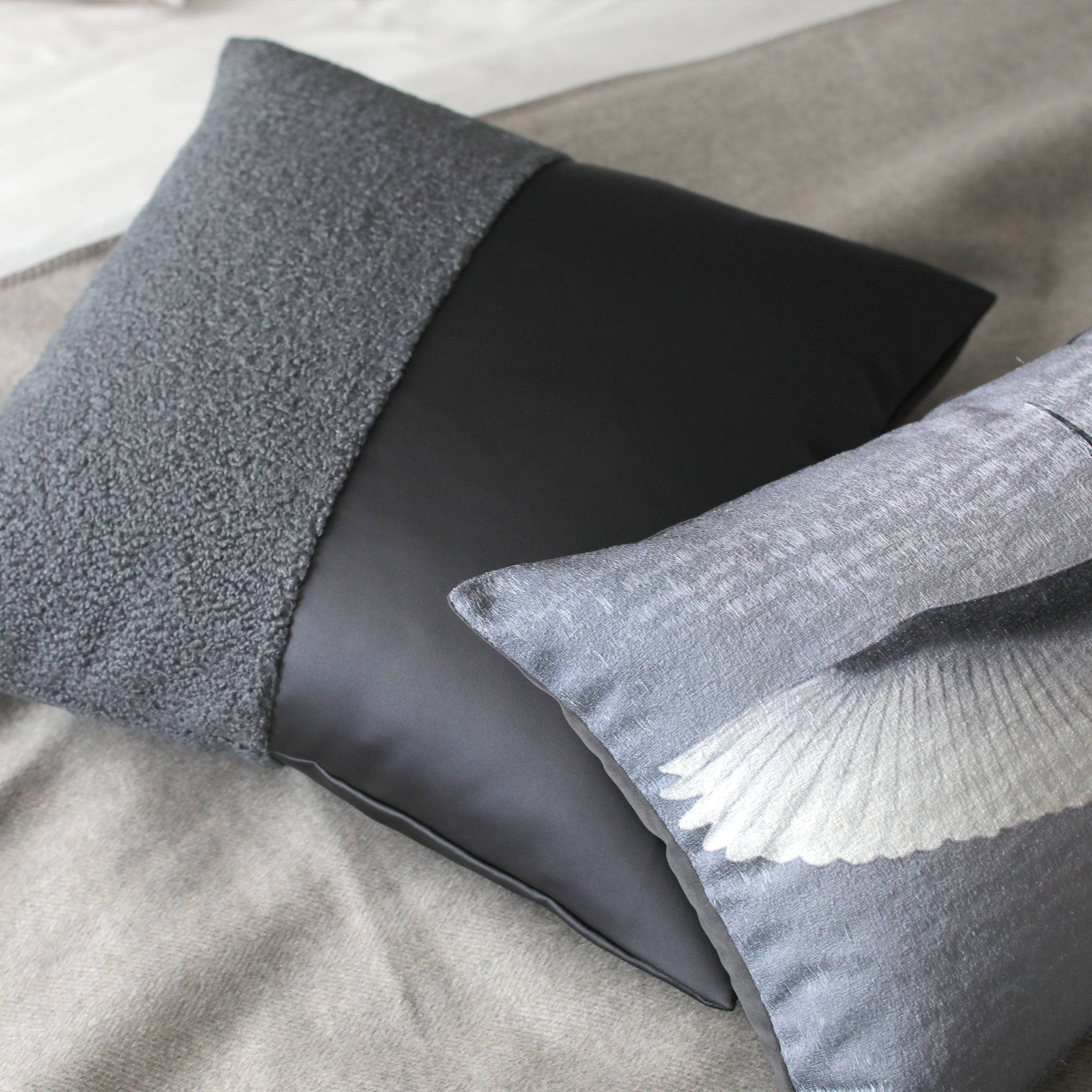 45X45 Cm Ullmann Stitching Cushion Ecc056 - Cushions - ebarza Furniture UAE | Shop Modern Furniture in Abu Dhabi & Dubai - مفروشات ايبازرا في الامارات | تسوق اثاث عصري وديكورات مميزة في دبي وابوظبي