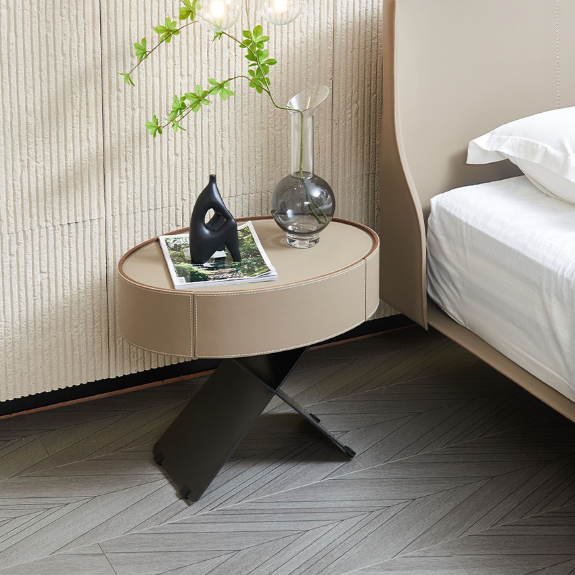 Xo Saddle Leather Side Table MLL-T66 -  Side Tables - ebarza Furniture UAE | Shop Modern Furniture in Abu Dhabi & Dubai - مفروشات ايبازرا في الامارات | تسوق اثاث عصري وديكورات مميزة في دبي وابوظبي