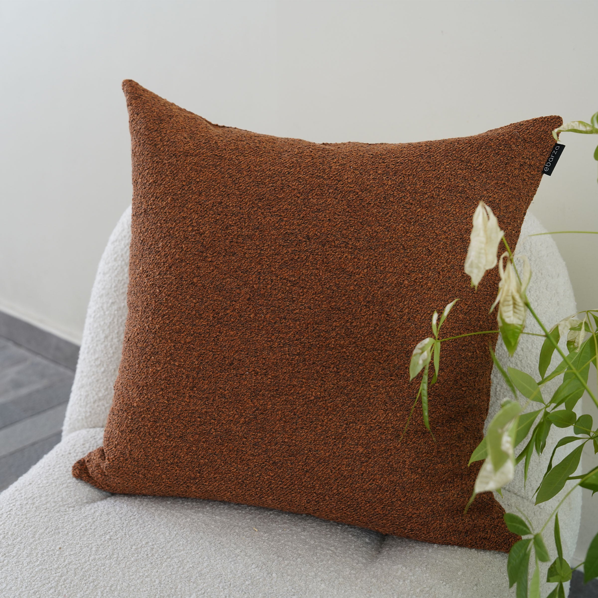 60x60Cm Ebarza Amman Patchwork Cushion ECC129 - Cushions - ebarza Furniture UAE | Shop Modern Furniture in Abu Dhabi & Dubai - مفروشات ايبازرا في الامارات | تسوق اثاث عصري وديكورات مميزة في دبي وابوظبي