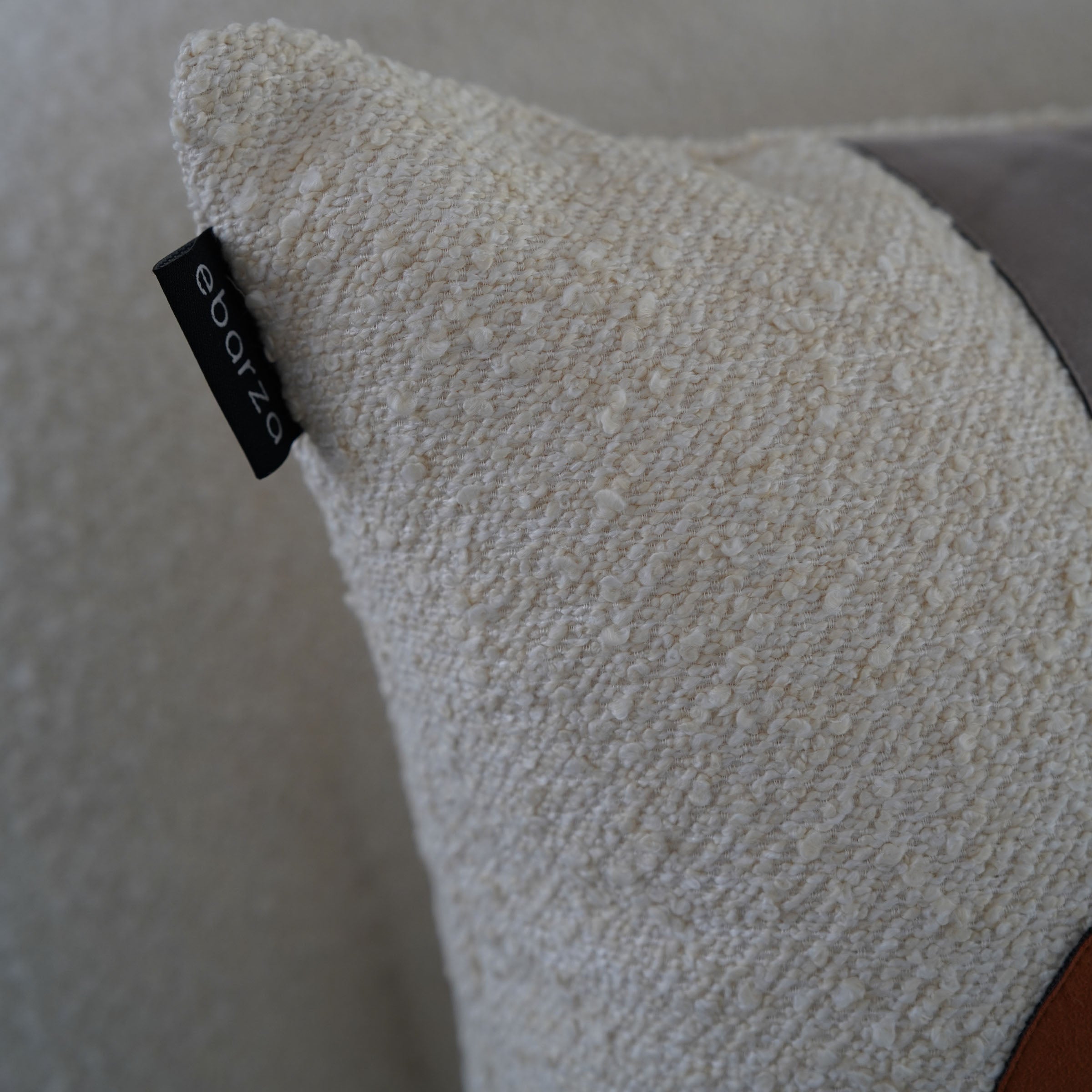 60x60Cm  Ebarza  Worde Patchwork Cushion ECC125 -  Cushions - ebarza Furniture UAE | Shop Modern Furniture in Abu Dhabi & Dubai - مفروشات ايبازرا في الامارات | تسوق اثاث عصري وديكورات مميزة في دبي وابوظبي