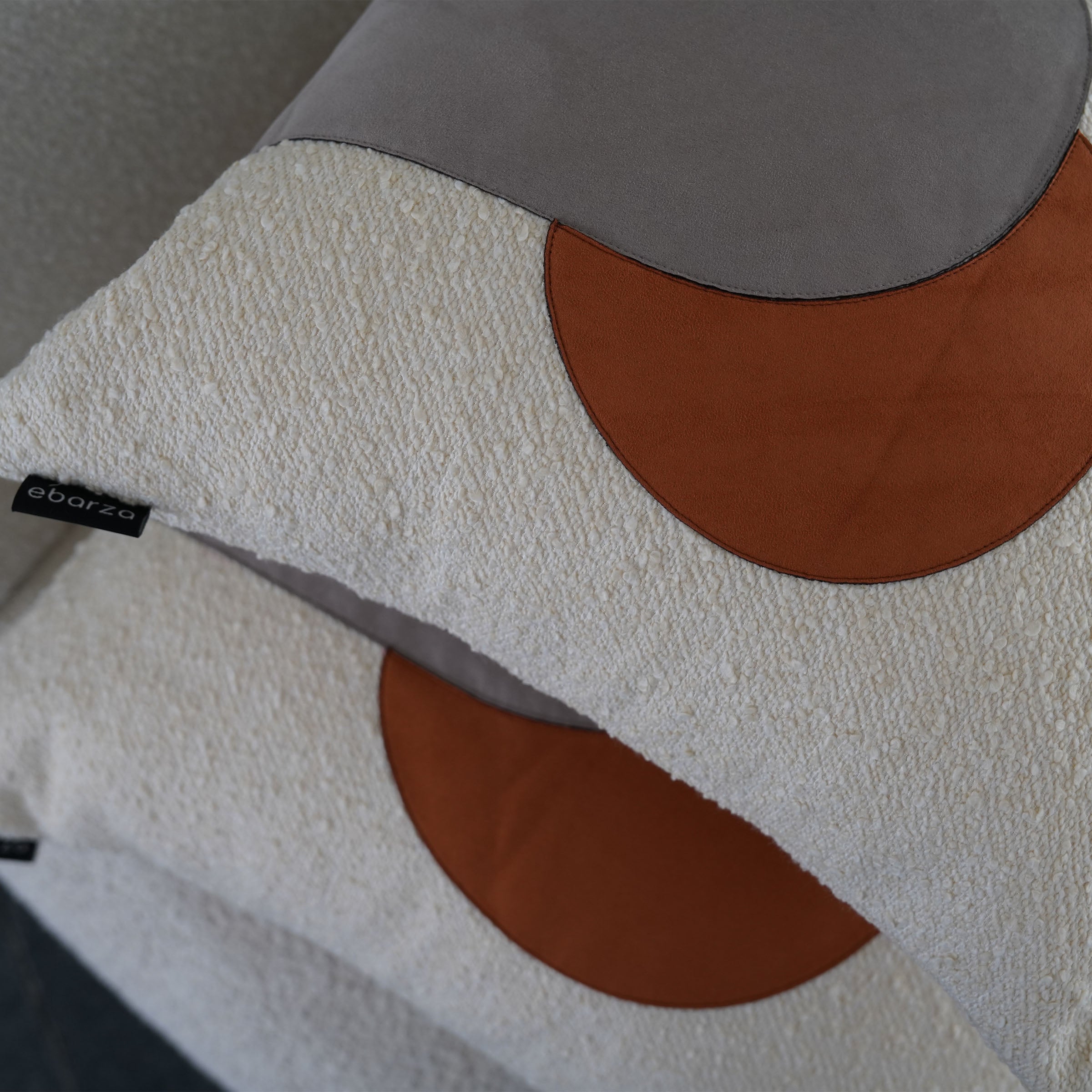 60x60Cm  Ebarza  Worde Patchwork Cushion ECC125 -  Cushions - ebarza Furniture UAE | Shop Modern Furniture in Abu Dhabi & Dubai - مفروشات ايبازرا في الامارات | تسوق اثاث عصري وديكورات مميزة في دبي وابوظبي