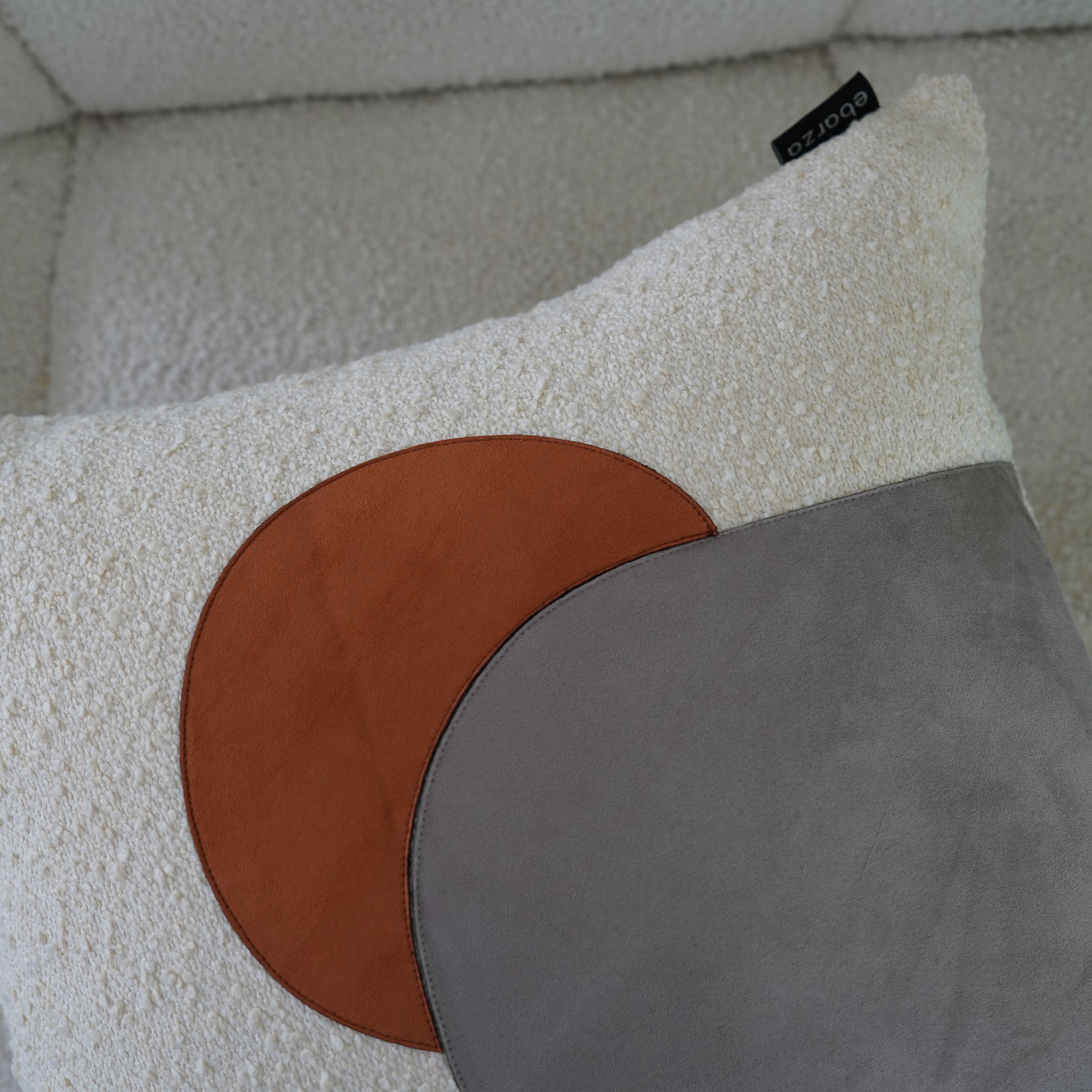 60x60Cm  Ebarza  Worde Patchwork Cushion ECC125 -  Cushions - ebarza Furniture UAE | Shop Modern Furniture in Abu Dhabi & Dubai - مفروشات ايبازرا في الامارات | تسوق اثاث عصري وديكورات مميزة في دبي وابوظبي