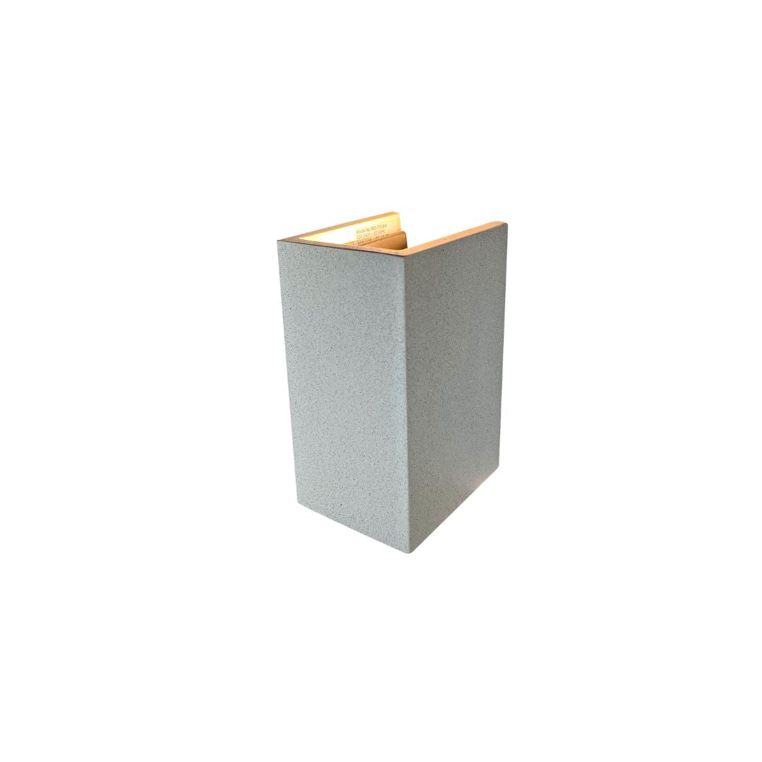 Secco Outdoor Led Wall Light MO-7513W - Outdoor lightings - ebarza Furniture UAE | Shop Modern Furniture in Abu Dhabi & Dubai - مفروشات ايبازرا في الامارات | تسوق اثاث عصري وديكورات مميزة في دبي وابوظبي
