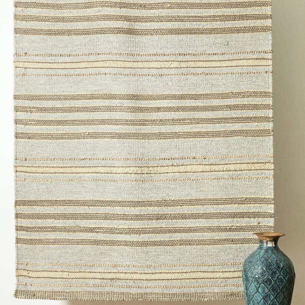 90X130 Cm Hand Woven Wool Rug Oxtend-Otd-01-S - Rugs - ebarza Furniture UAE | Shop Modern Furniture in Abu Dhabi & Dubai - مفروشات ايبازرا في الامارات | تسوق اثاث عصري وديكورات مميزة في دبي وابوظبي
