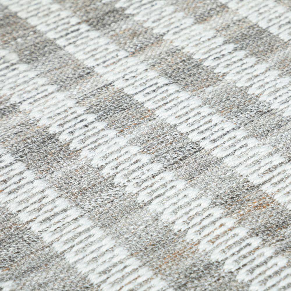 90X300 Cm Machine Woven Rug Batim-Btm-04-Long - Rugs - ebarza Furniture UAE | Shop Modern Furniture in Abu Dhabi & Dubai - مفروشات ايبازرا في الامارات | تسوق اثاث عصري وديكورات مميزة في دبي وابوظبي