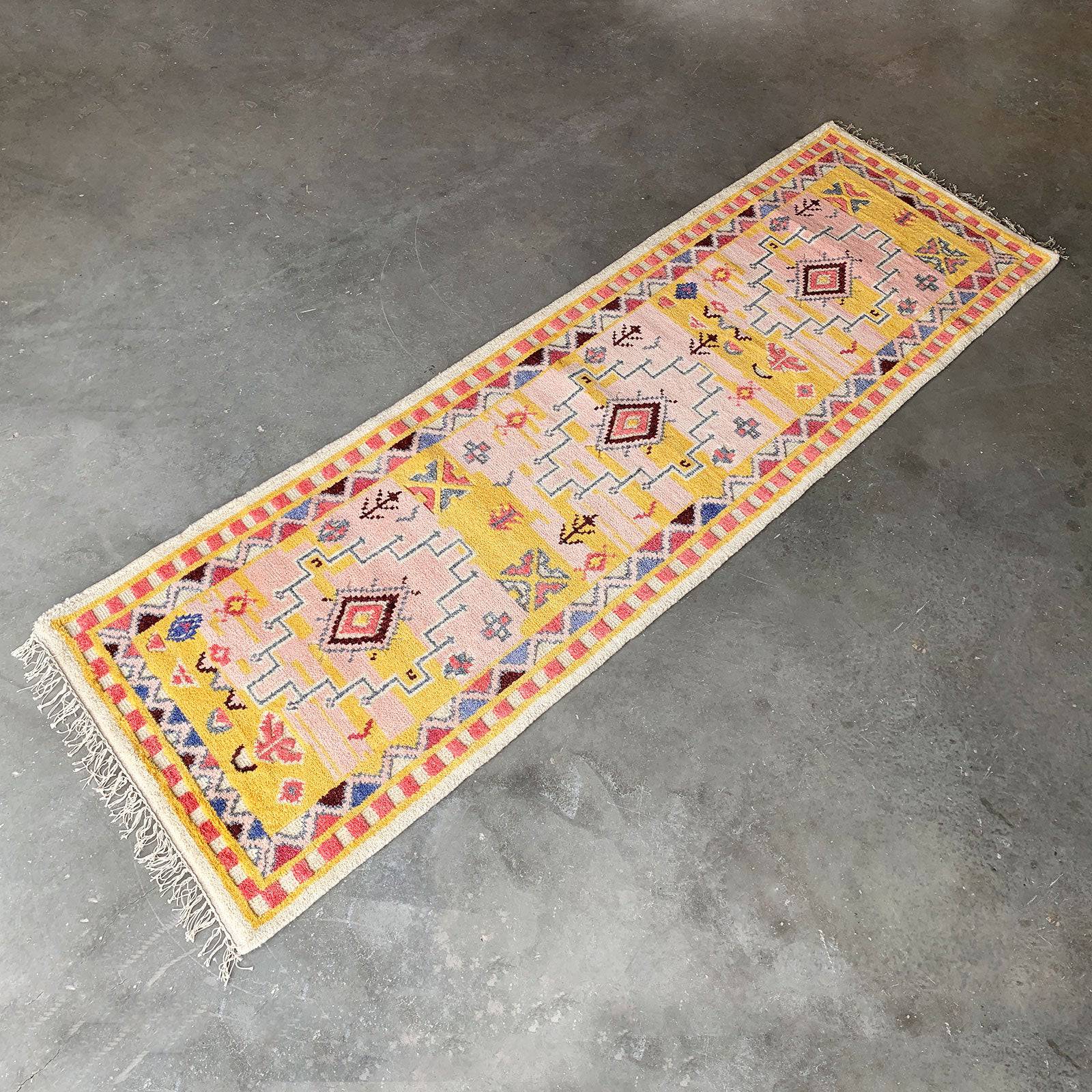 90X300 Cm Moroccan Style Handmade Rug Jh-2708-Long - Rugs - ebarza Furniture UAE | Shop Modern Furniture in Abu Dhabi & Dubai - مفروشات ايبازرا في الامارات | تسوق اثاث عصري وديكورات مميزة في دبي وابوظبي