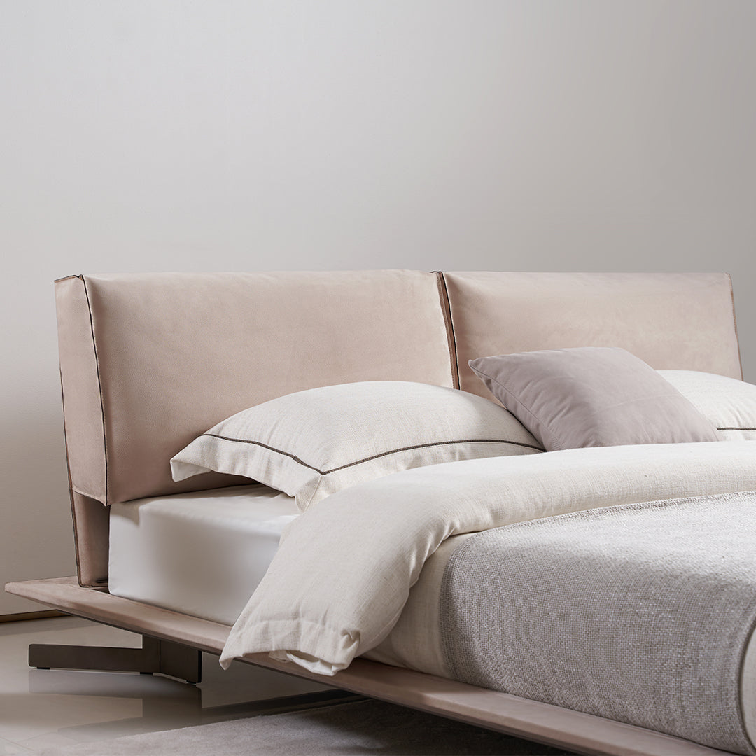 AS IS - Desert King Size Bed AMBO-C80245 -  DISPLAY ITEM - ebarza Furniture UAE | Shop Modern Furniture in Abu Dhabi & Dubai - مفروشات ايبازرا في الامارات | تسوق اثاث عصري وديكورات مميزة في دبي وابوظبي