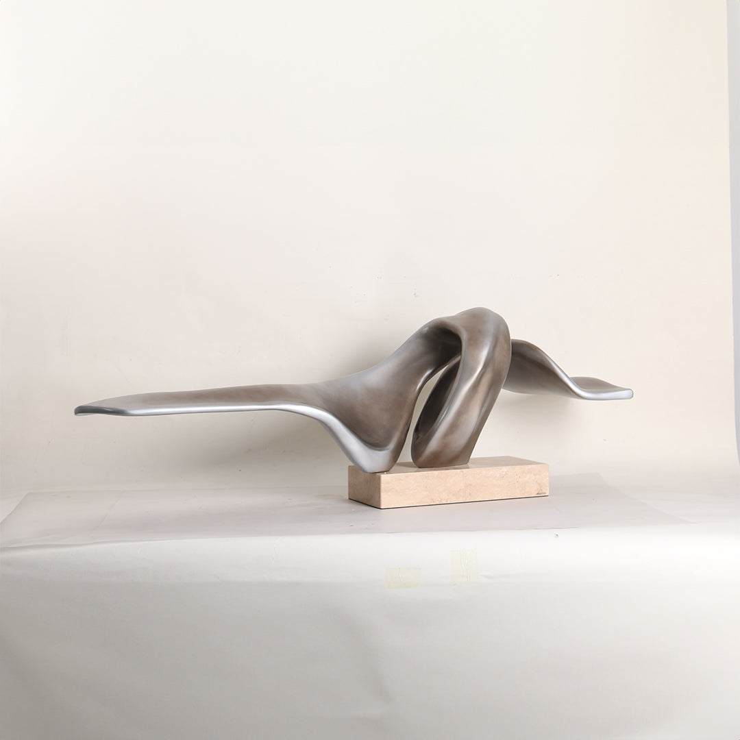 Abstract Sculpture KA3114 - Home Decor Figurines - ebarza Furniture UAE | Shop Modern Furniture in Abu Dhabi & Dubai - مفروشات ايبازرا في الامارات | تسوق اثاث عصري وديكورات مميزة في دبي وابوظبي