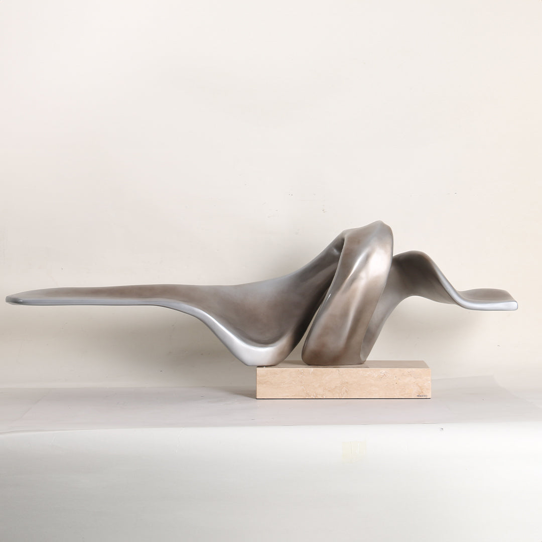 Abstract Sculpture KA3114 - Home Decor Figurines - ebarza Furniture UAE | Shop Modern Furniture in Abu Dhabi & Dubai - مفروشات ايبازرا في الامارات | تسوق اثاث عصري وديكورات مميزة في دبي وابوظبي