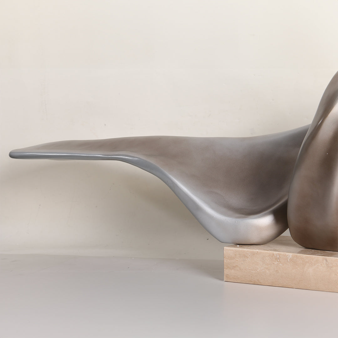 Abstract Sculpture KA3114 - Home Decor Figurines - ebarza Furniture UAE | Shop Modern Furniture in Abu Dhabi & Dubai - مفروشات ايبازرا في الامارات | تسوق اثاث عصري وديكورات مميزة في دبي وابوظبي