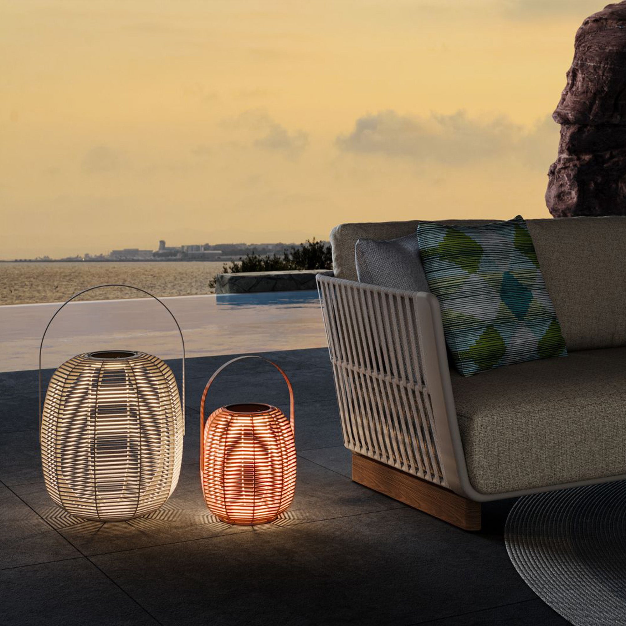 Core Outdoor Solar Lamp With Beige Rope 39*60cm - AH2018A117ROP - Smart Outdoors - ebarza Furniture UAE | Shop Modern Furniture in Abu Dhabi & Dubai - مفروشات ايبازرا في الامارات | تسوق اثاث عصري وديكورات مميزة في دبي وابوظبي