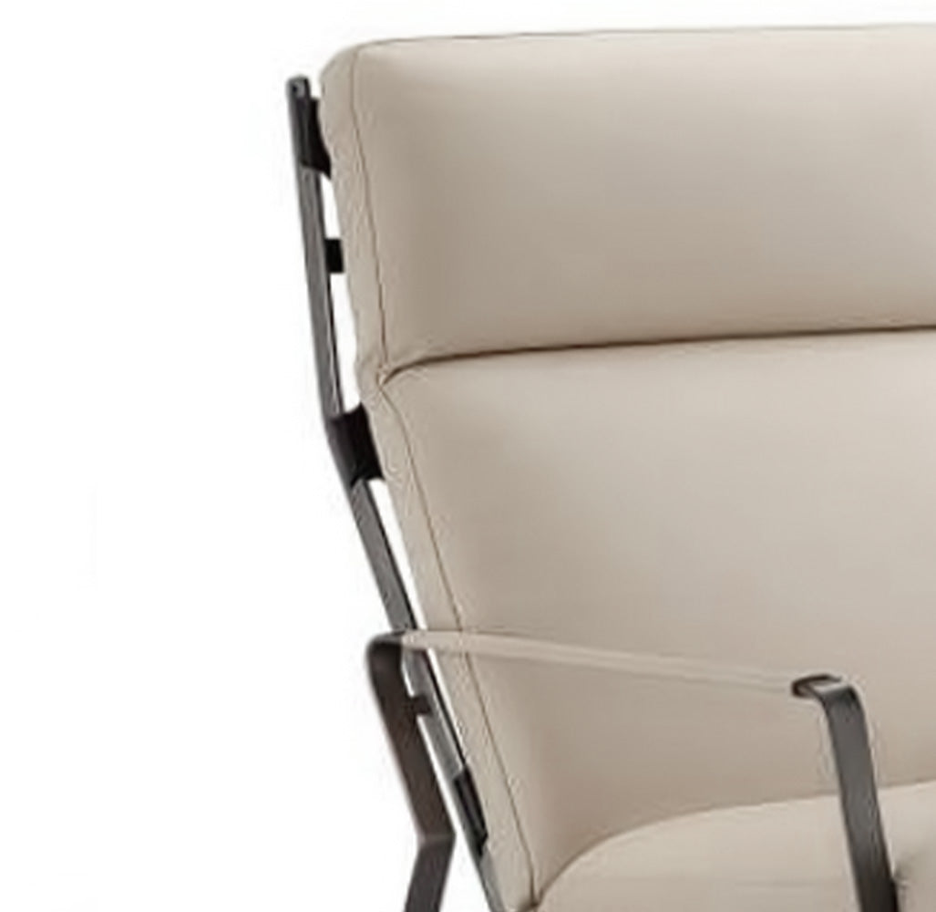 Oran Lounge chair BC637 -  Lounge Chairs - ebarza Furniture UAE | Shop Modern Furniture in Abu Dhabi & Dubai - مفروشات ايبازرا في الامارات | تسوق اثاث عصري وديكورات مميزة في دبي وابوظبي