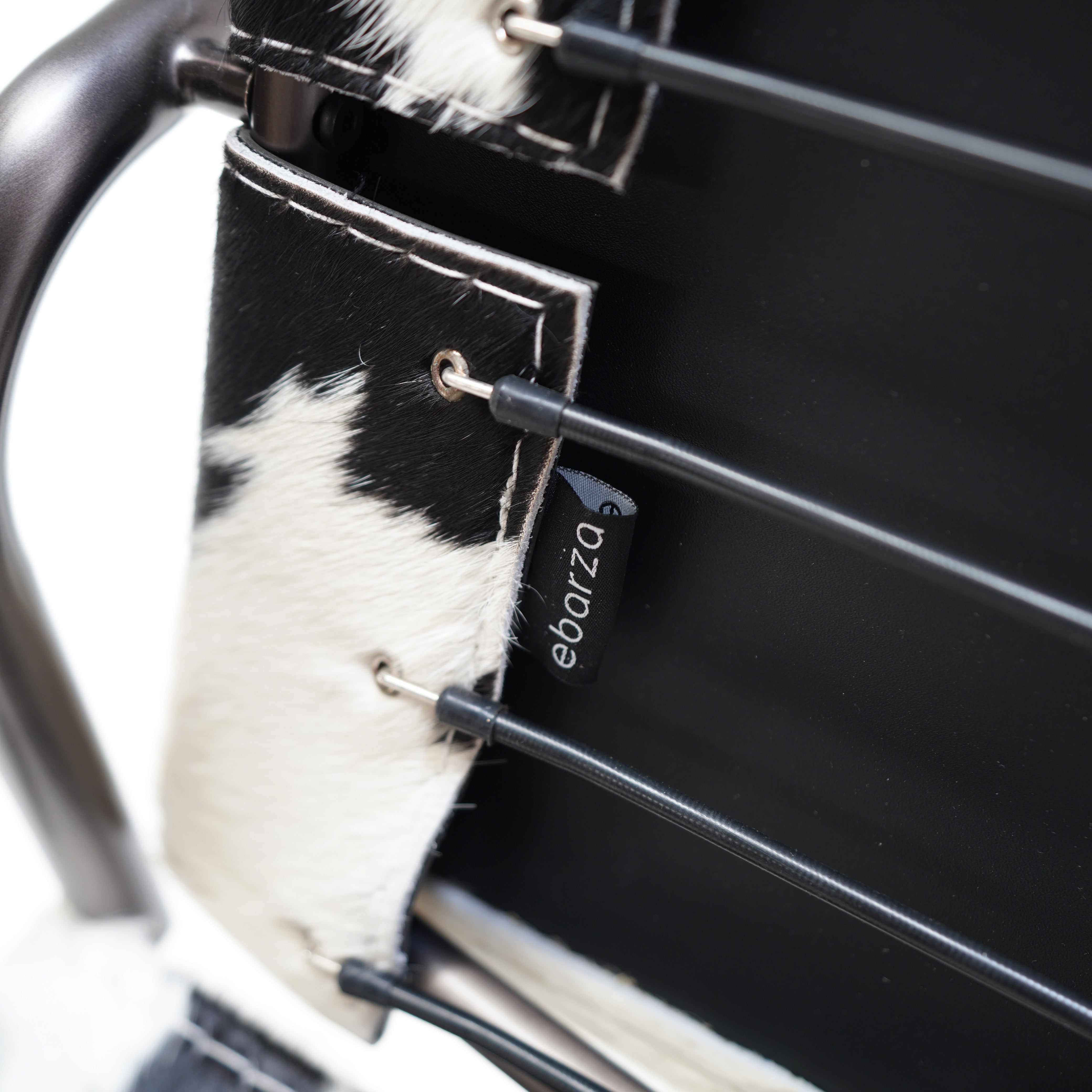 Classic Lounge Chair With Adjustable Back CC213 -  Lounge Chairs - ebarza Furniture UAE | Shop Modern Furniture in Abu Dhabi & Dubai - مفروشات ايبازرا في الامارات | تسوق اثاث عصري وديكورات مميزة في دبي وابوظبي