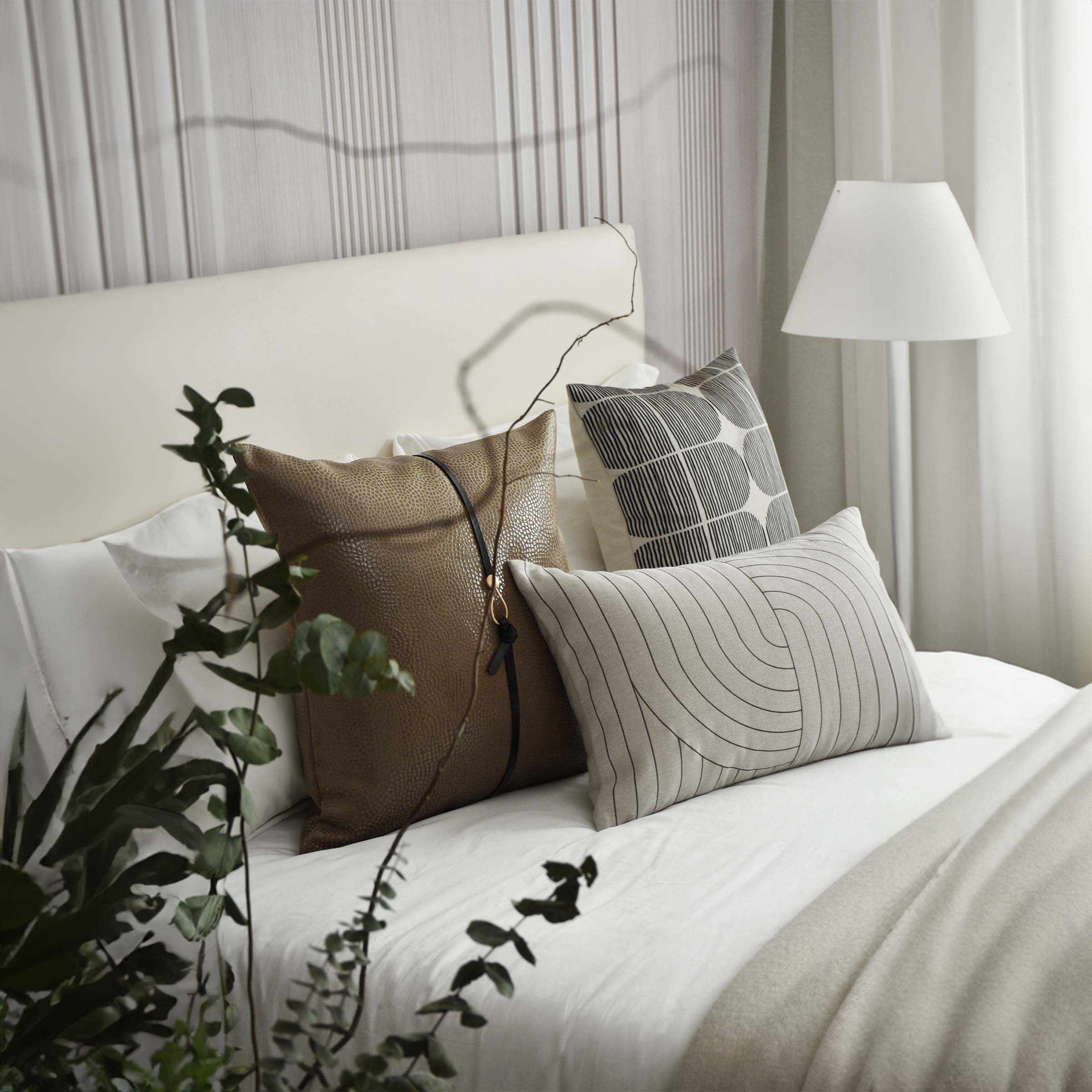 Aurther Full Bedding Set EBB030 - Bedding - ebarza Furniture UAE | Shop Modern Furniture in Abu Dhabi & Dubai - مفروشات ايبازرا في الامارات | تسوق اثاث عصري وديكورات مميزة في دبي وابوظبي