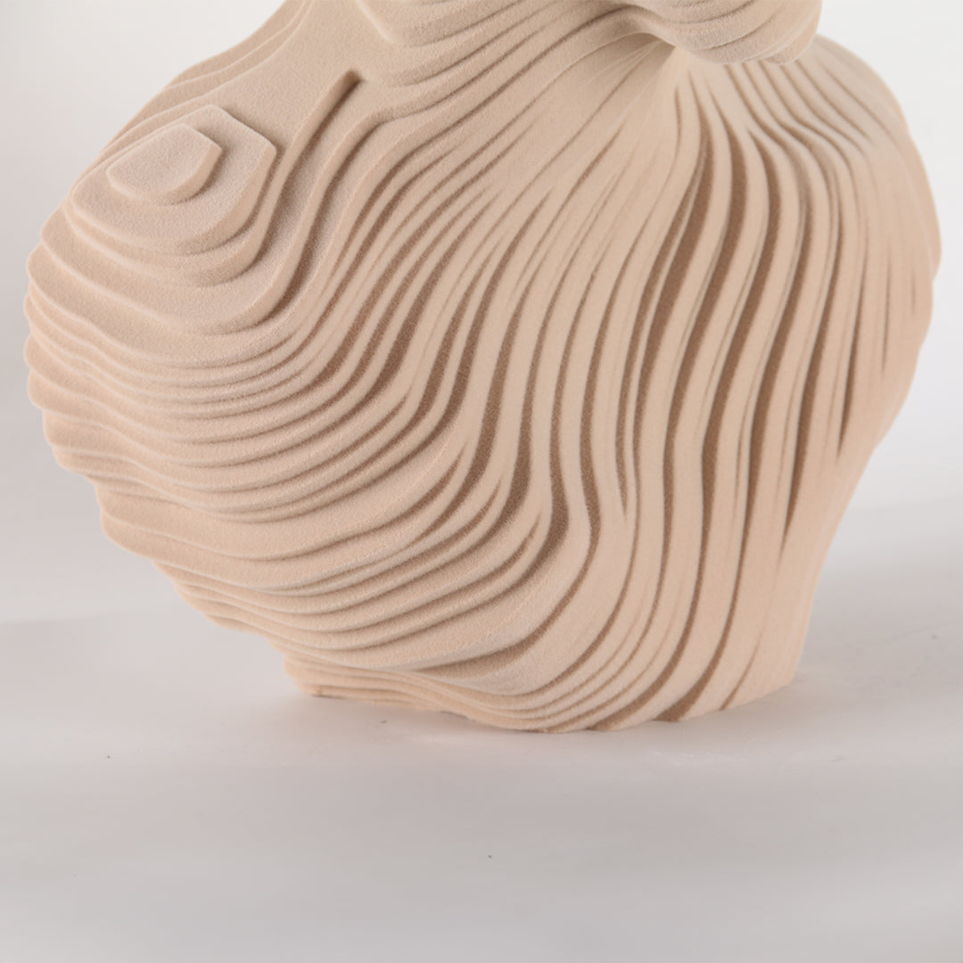 Character Sculpture KA3119B - Home Decor Figurines - ebarza Furniture UAE | Shop Modern Furniture in Abu Dhabi & Dubai - مفروشات ايبازرا في الامارات | تسوق اثاث عصري وديكورات مميزة في دبي وابوظبي