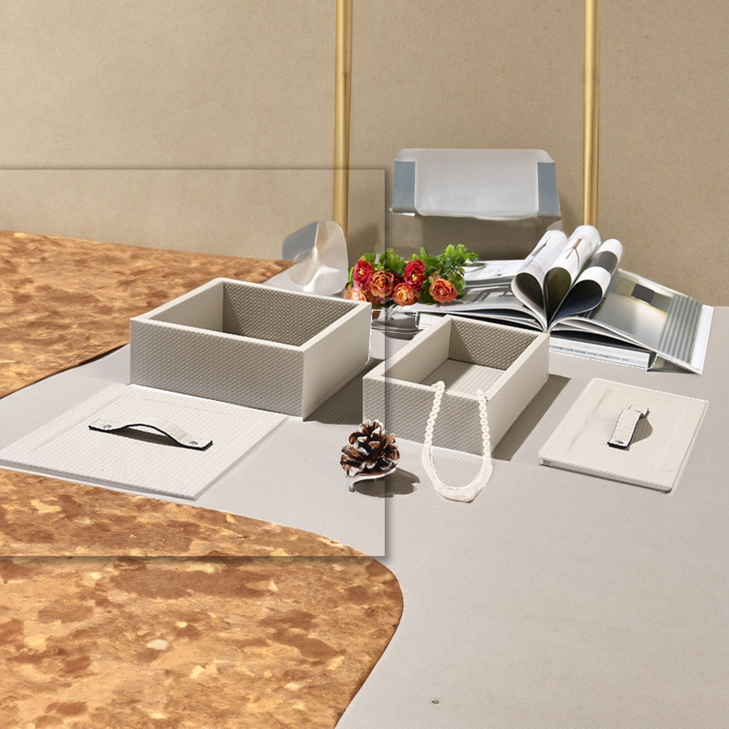 SQUARE DECORATIVE BOX DD210919A - Decorative Boxes - ebarza Furniture UAE | Shop Modern Furniture in Abu Dhabi & Dubai - مفروشات ايبازرا في الامارات | تسوق اثاث عصري وديكورات مميزة في دبي وابوظبي